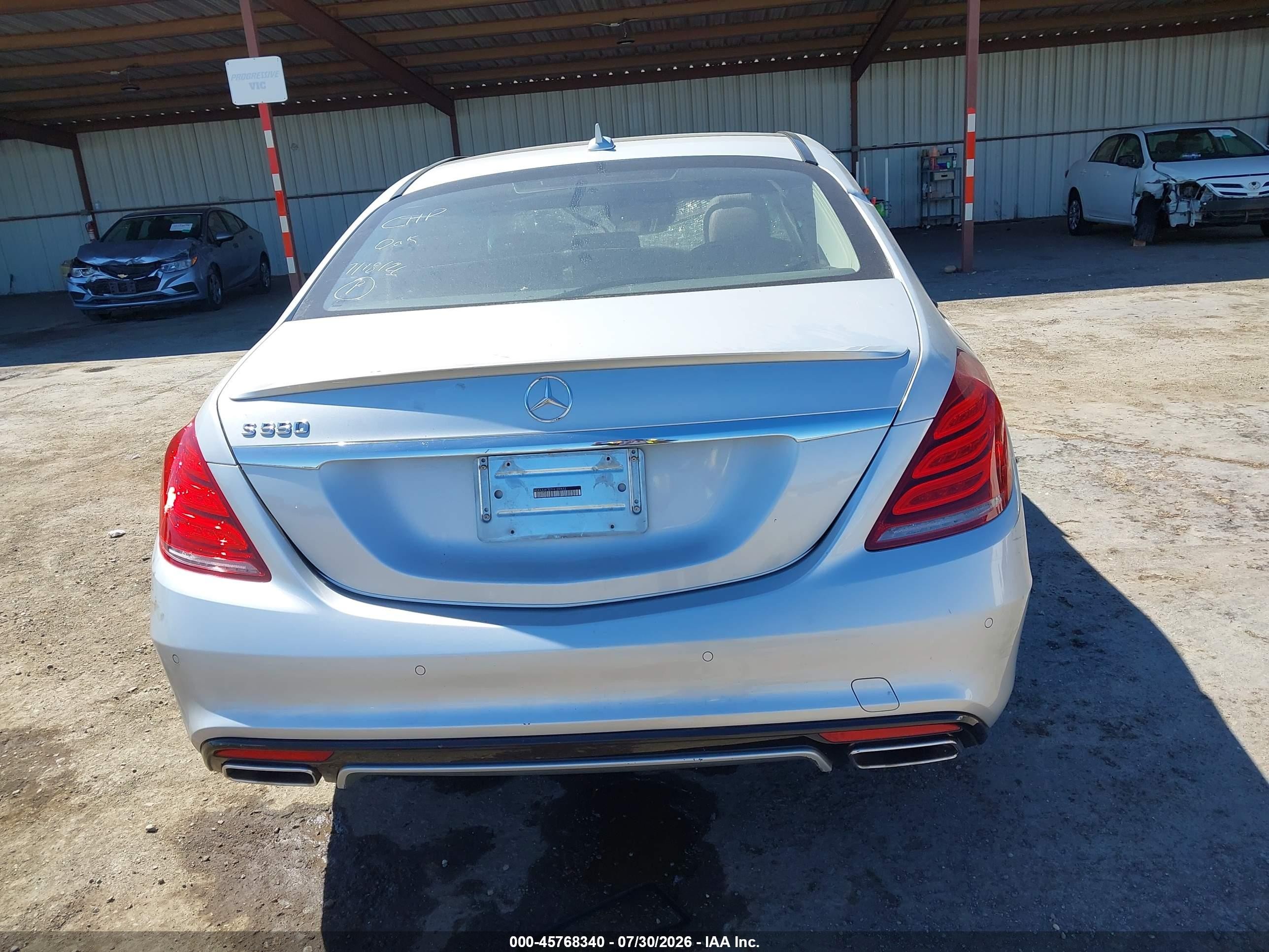 2015 Mercedes-benz S 550   Silver vin: WDDUG8CB7FA109833