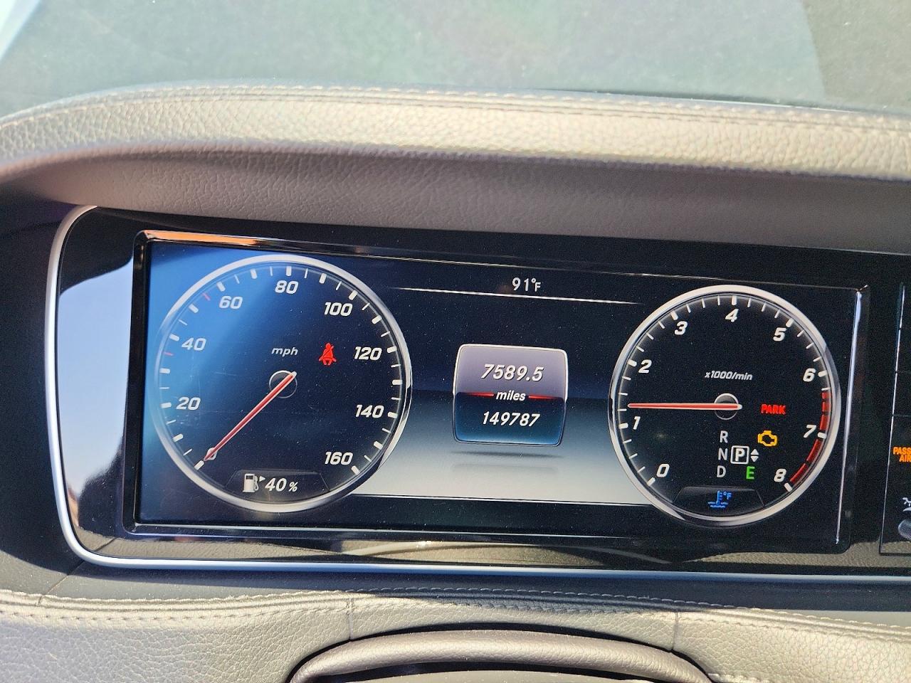 2015 Mercedes-benz S 550 Black vin: WDDUG8CB7FA149751