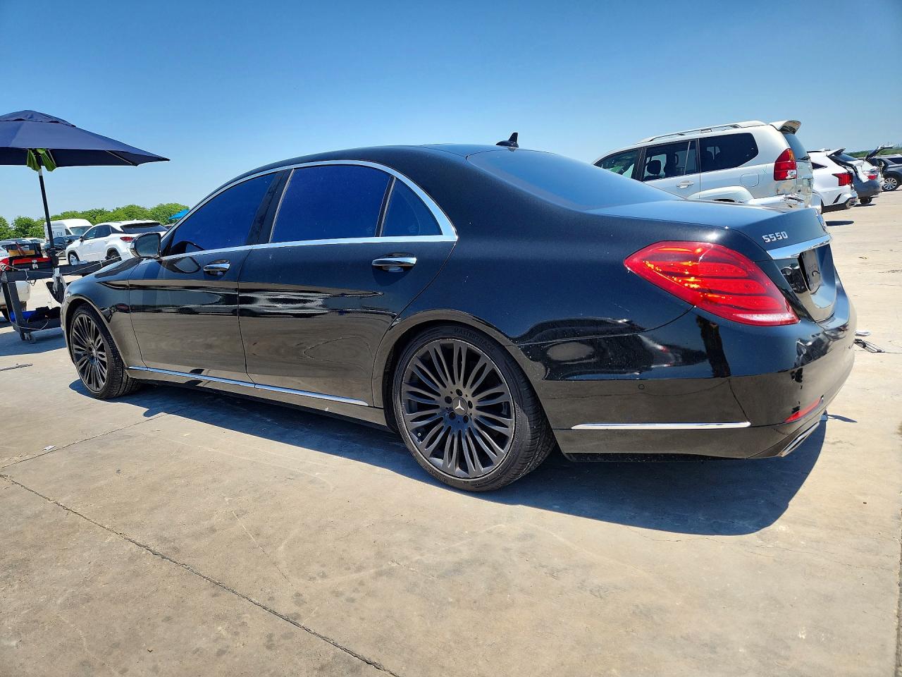 2015 Mercedes-benz S 550 Black vin: WDDUG8CB7FA149751