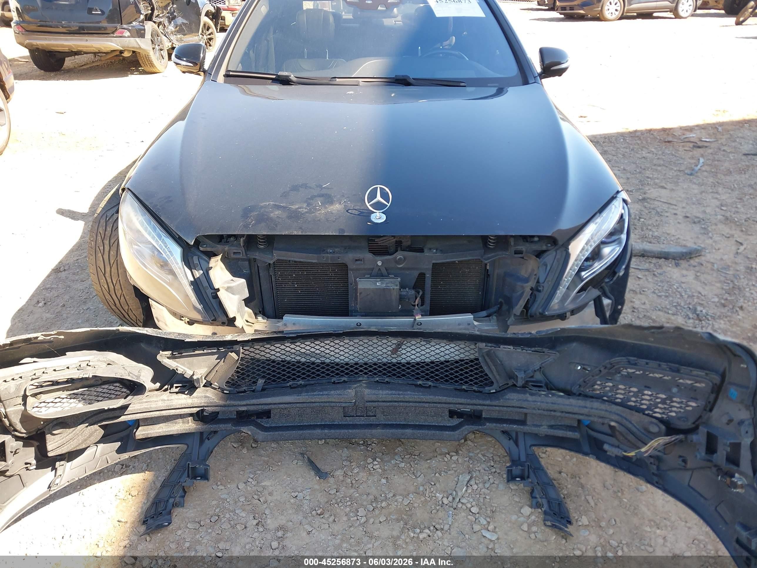 2015 Mercedes-benz S 550   Black vin: WDDUG8CB7FA186203
