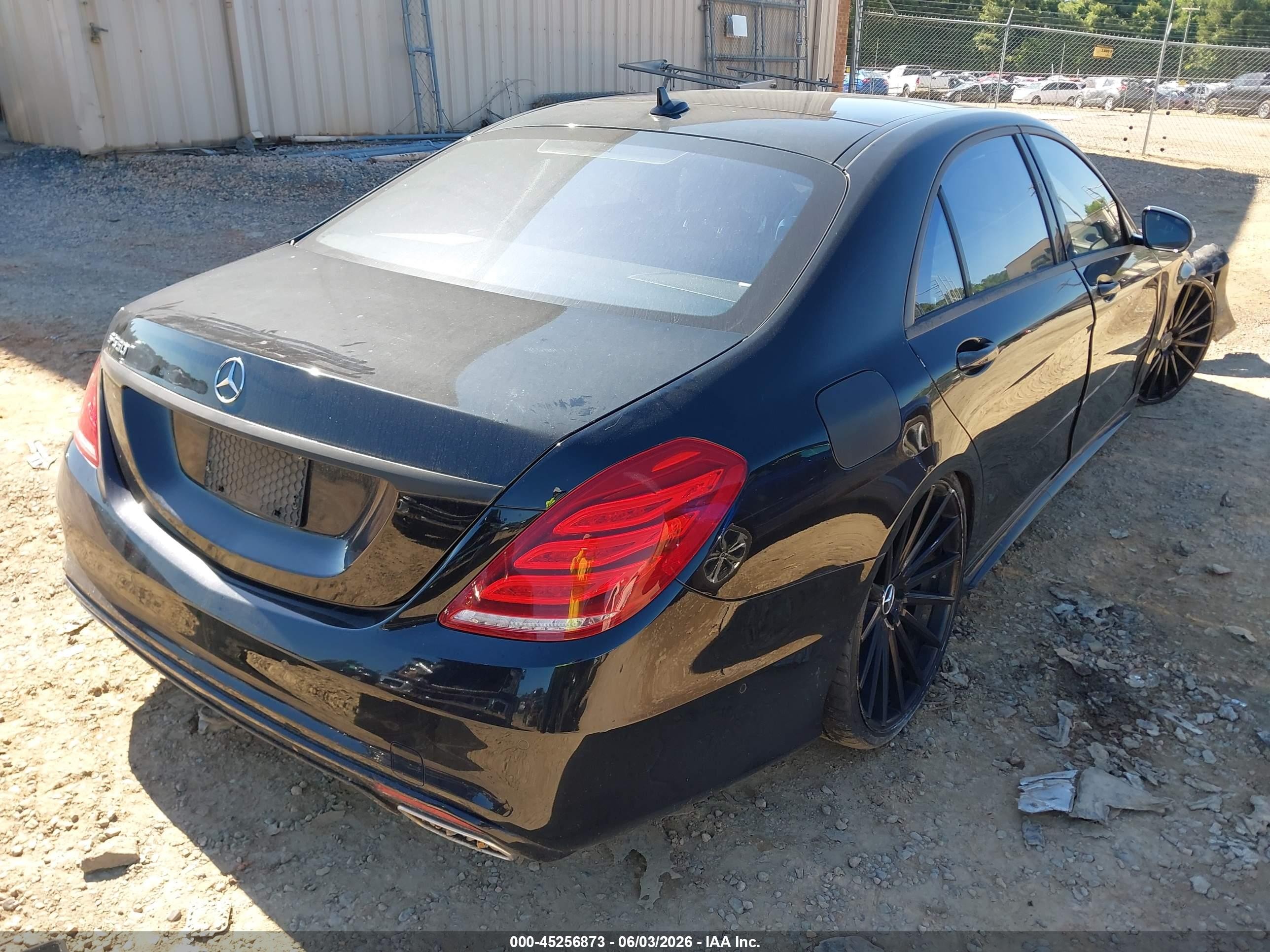 2015 Mercedes-benz S 550   Black vin: WDDUG8CB7FA186203