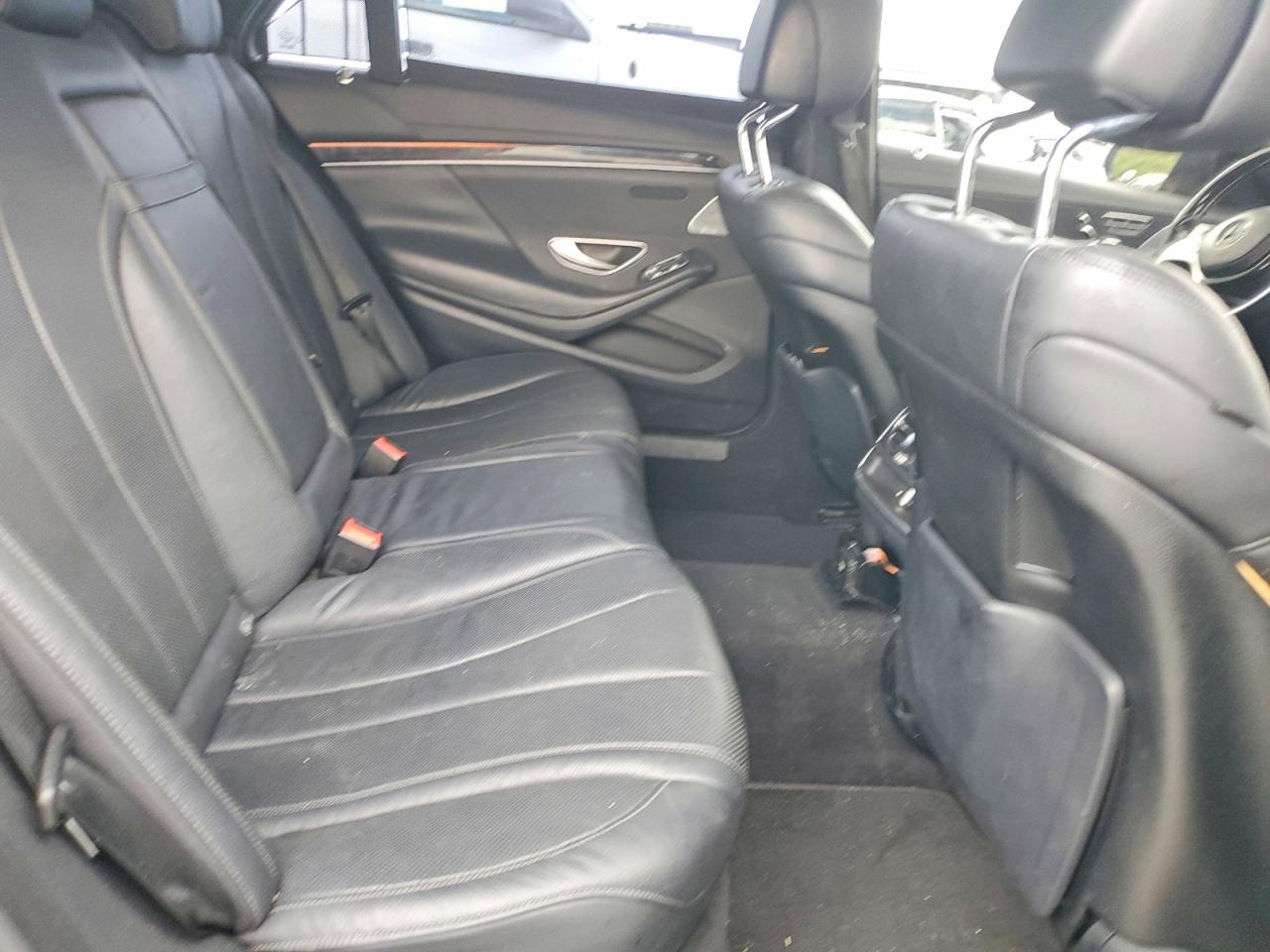 2015 Mercedes-benz S 550 Black vin: WDDUG8CB7FA201749