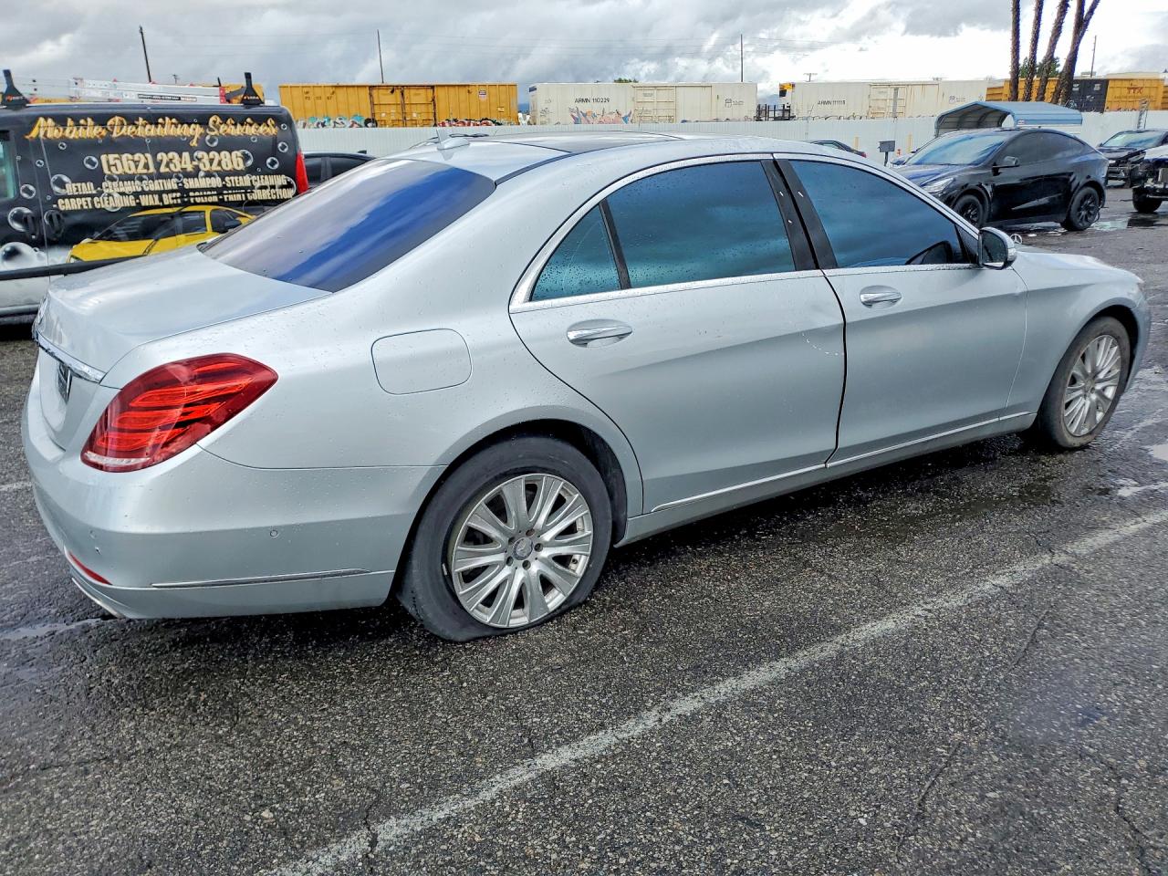2014 Mercedes-benz S 550 Silver vin: WDDUG8CB8EA022893
