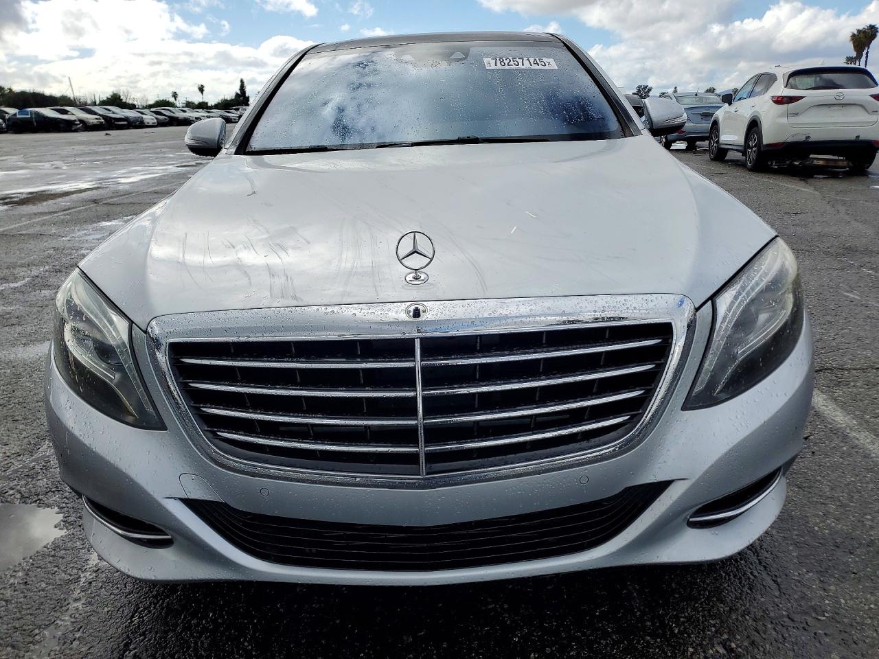 2014 Mercedes-benz S 550 Silver vin: WDDUG8CB8EA022893