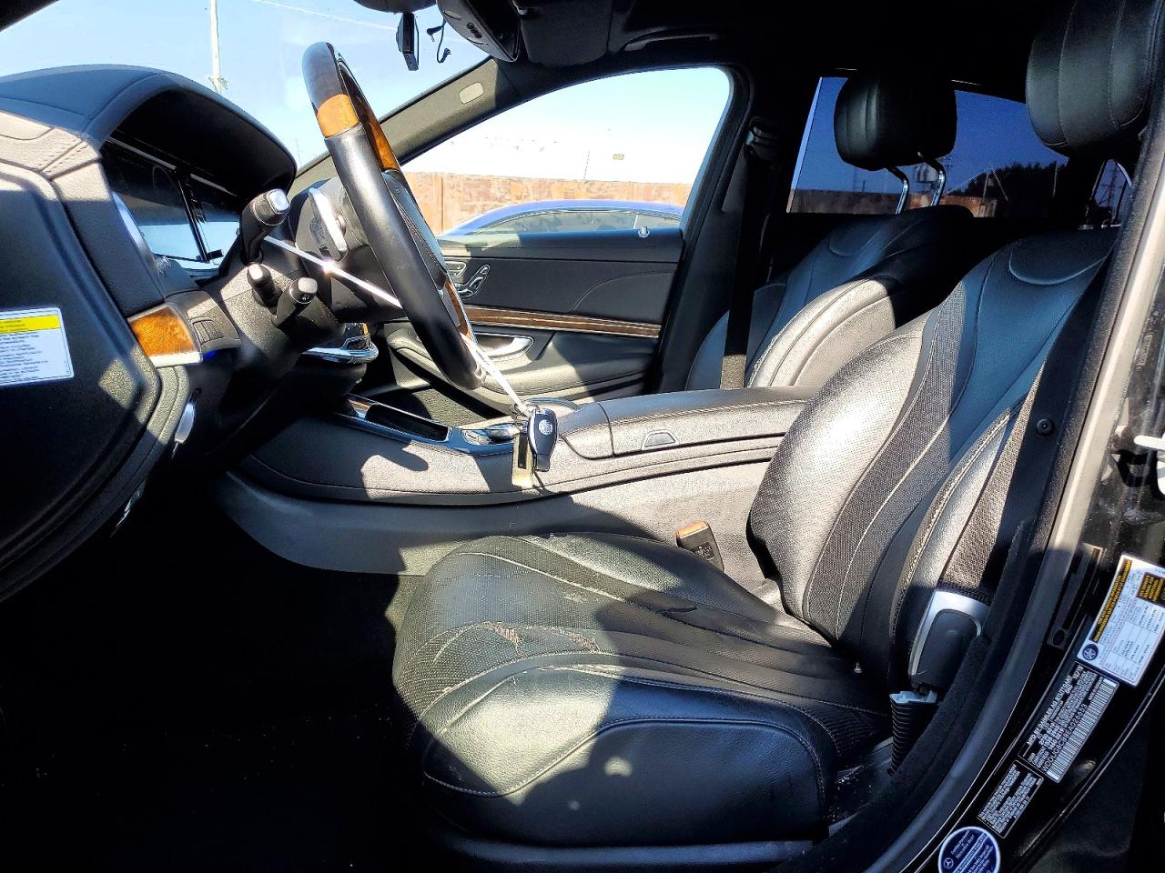 2014 Mercedes-benz S 550 Черный vin: WDDUG8CB8EA026653