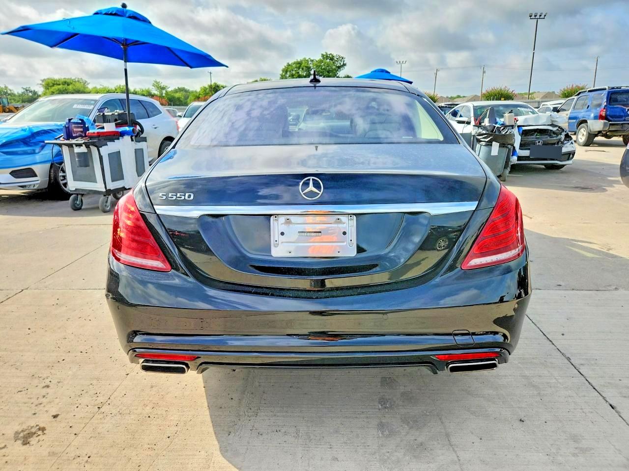 2014 Mercedes-benz S 550 Black vin: WDDUG8CB8EA034963