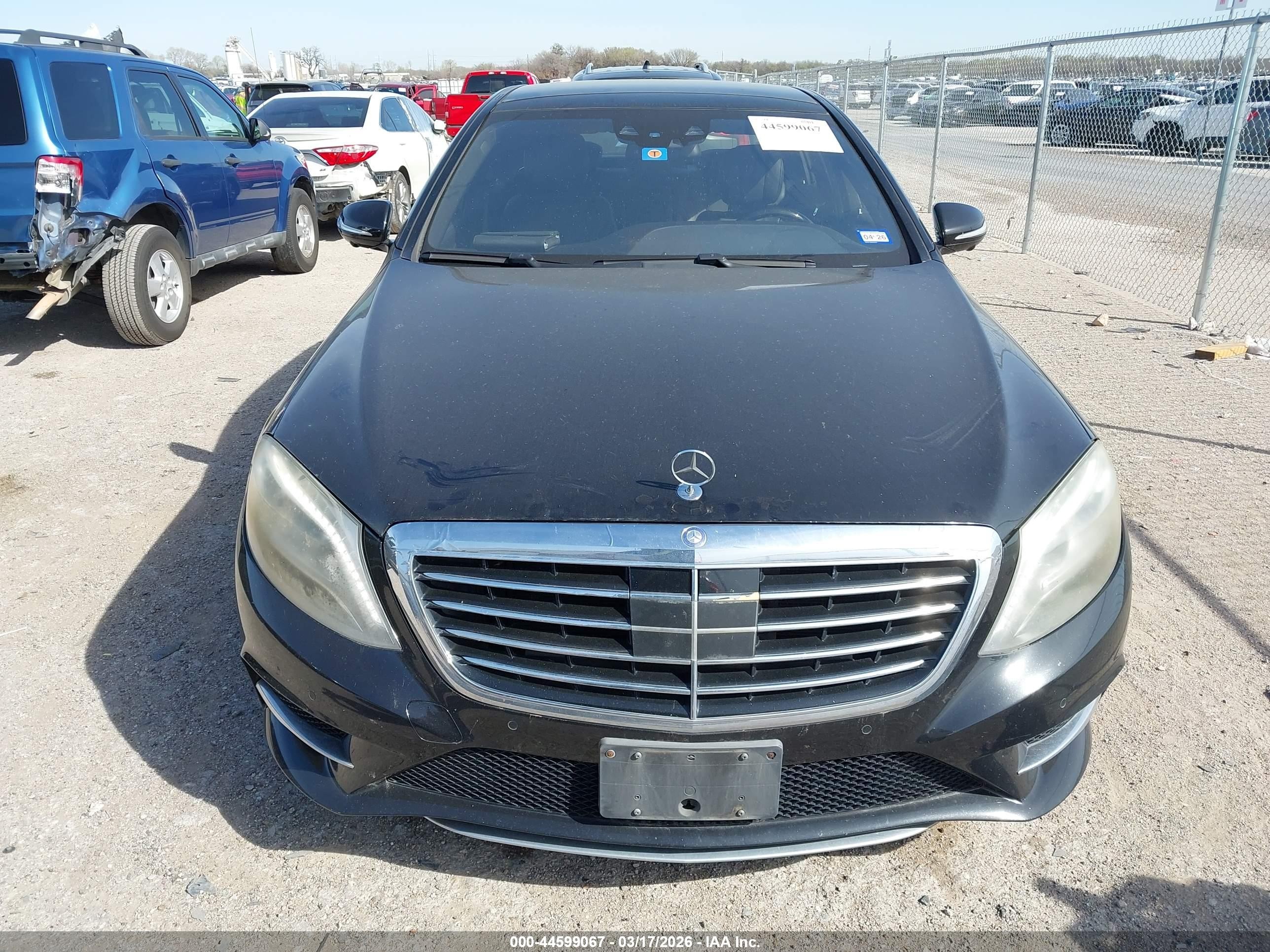 2014 Mercedes-benz S 550   Black vin: WDDUG8CB8EA065081