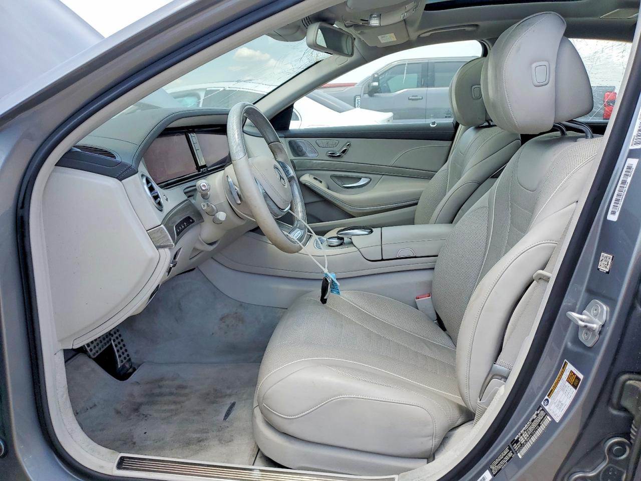 2015 Mercedes-benz S 550 Gray vin: WDDUG8CB8FA104799