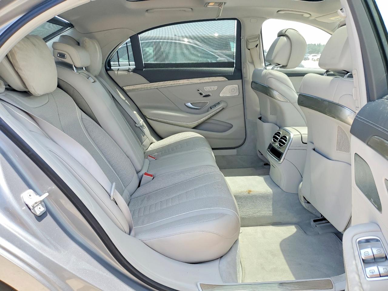 2015 Mercedes-benz S 550 Gray vin: WDDUG8CB8FA104799