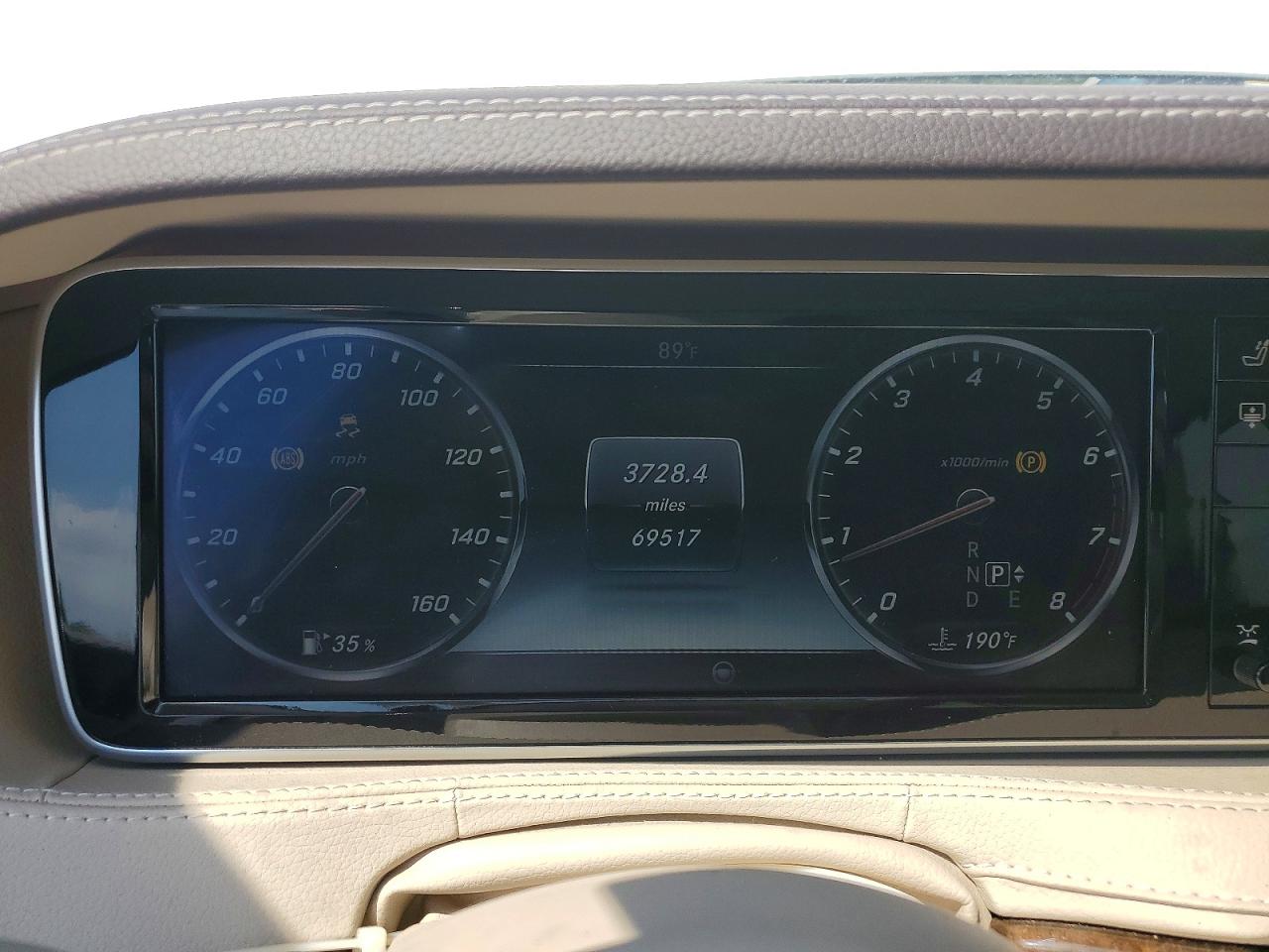 2015 Mercedes-benz S 550 White vin: WDDUG8CB8FA120095