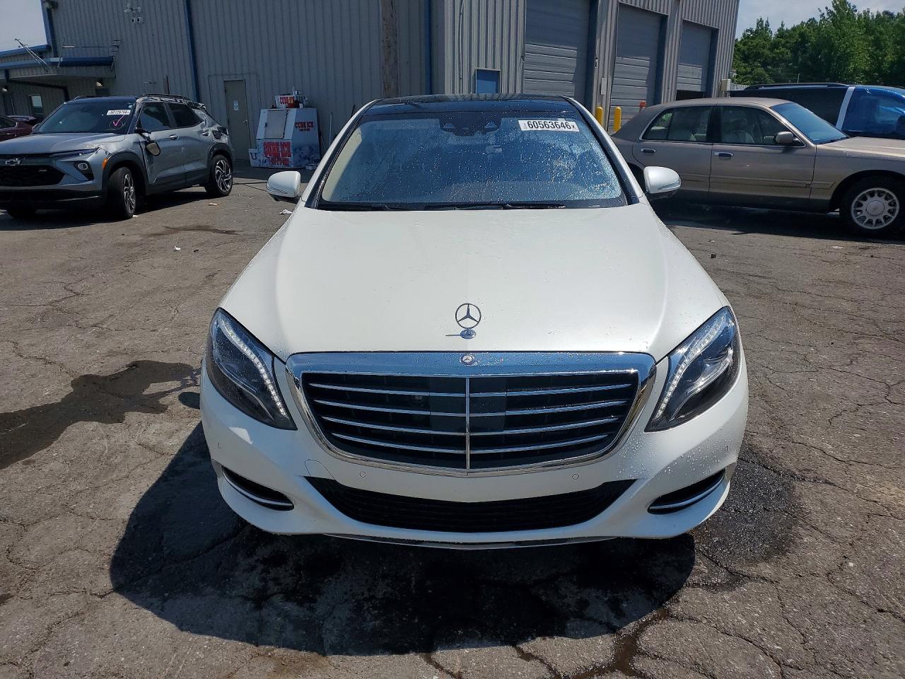 2015 Mercedes-benz S 550 White vin: WDDUG8CB8FA120095