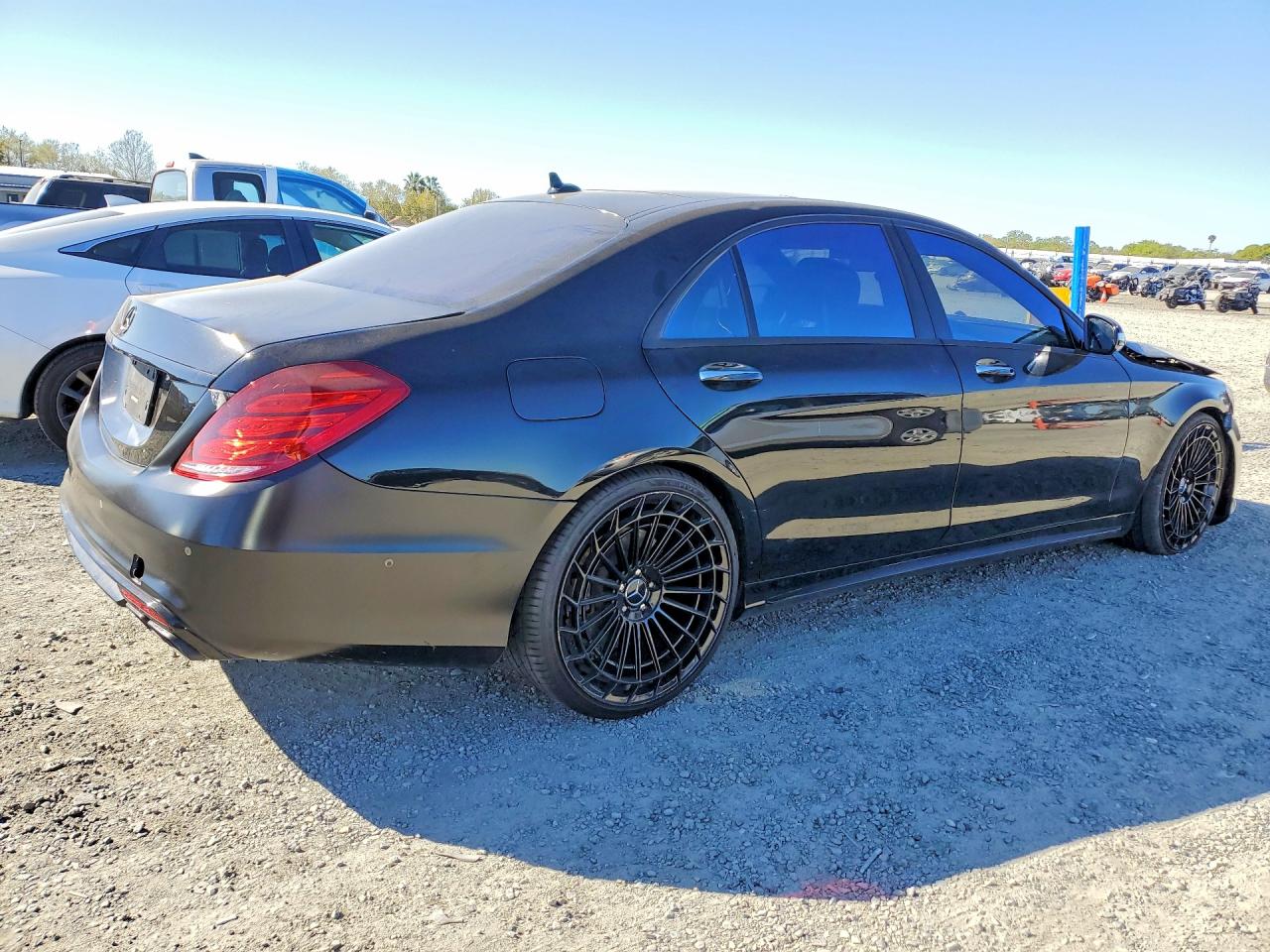 2015 Mercedes Benz S 550 Black vin: WDDUG8CB8FA185349
