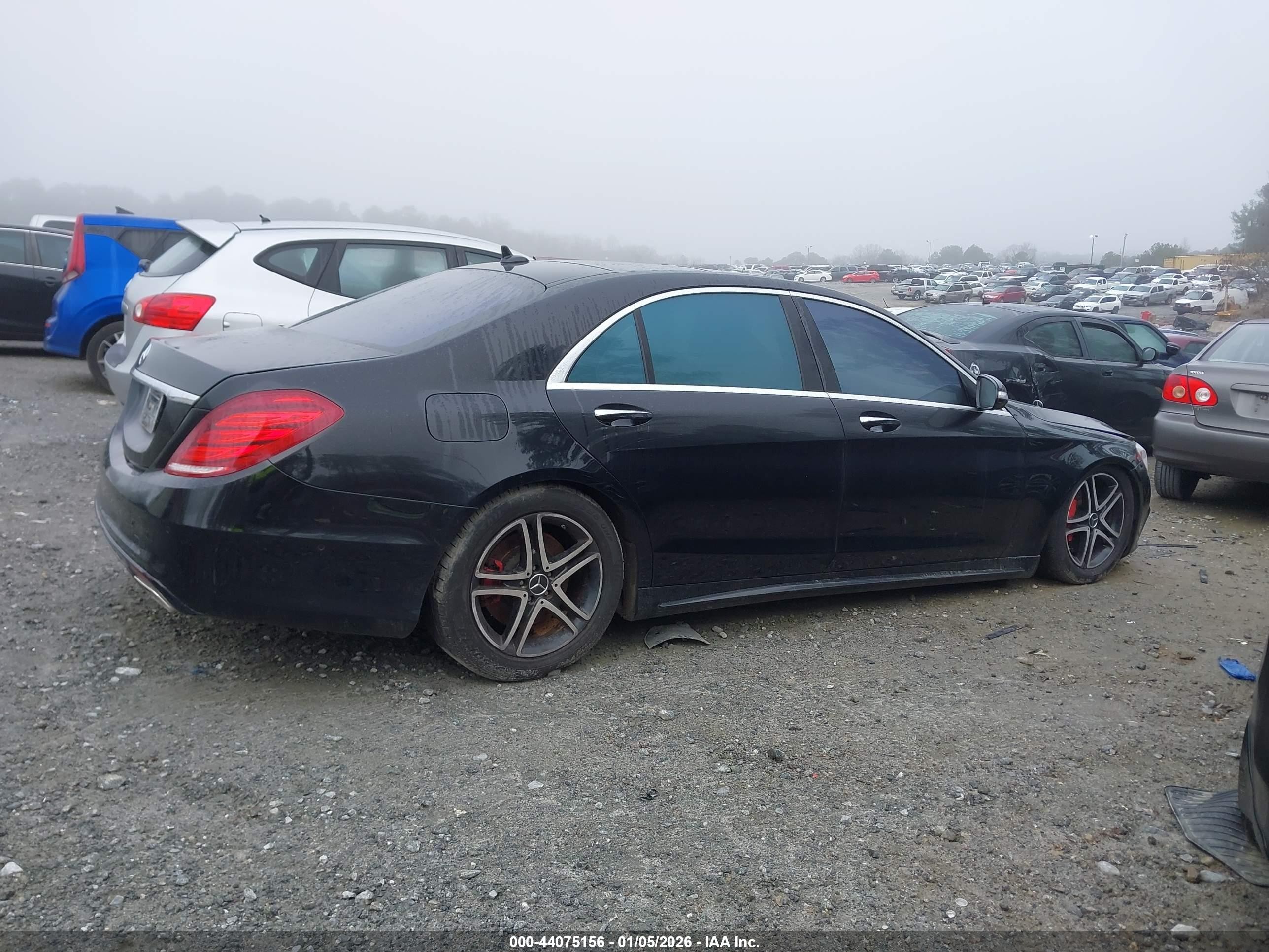 2014 Mercedes-benz S 550   Black vin: WDDUG8CB9EA018979