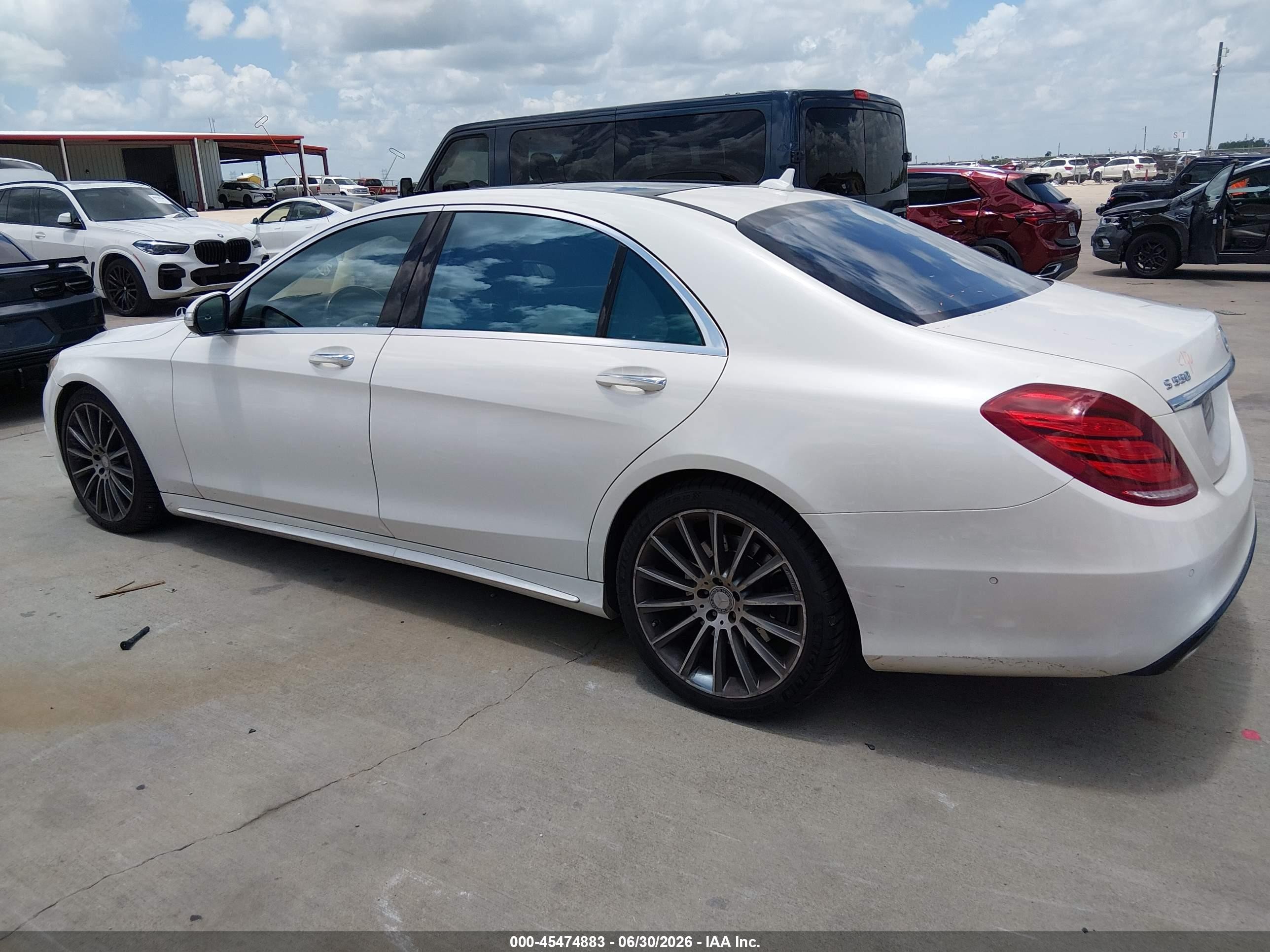 2015 Mercedes-benz S 550 White vin: WDDUG8CB9FA068864