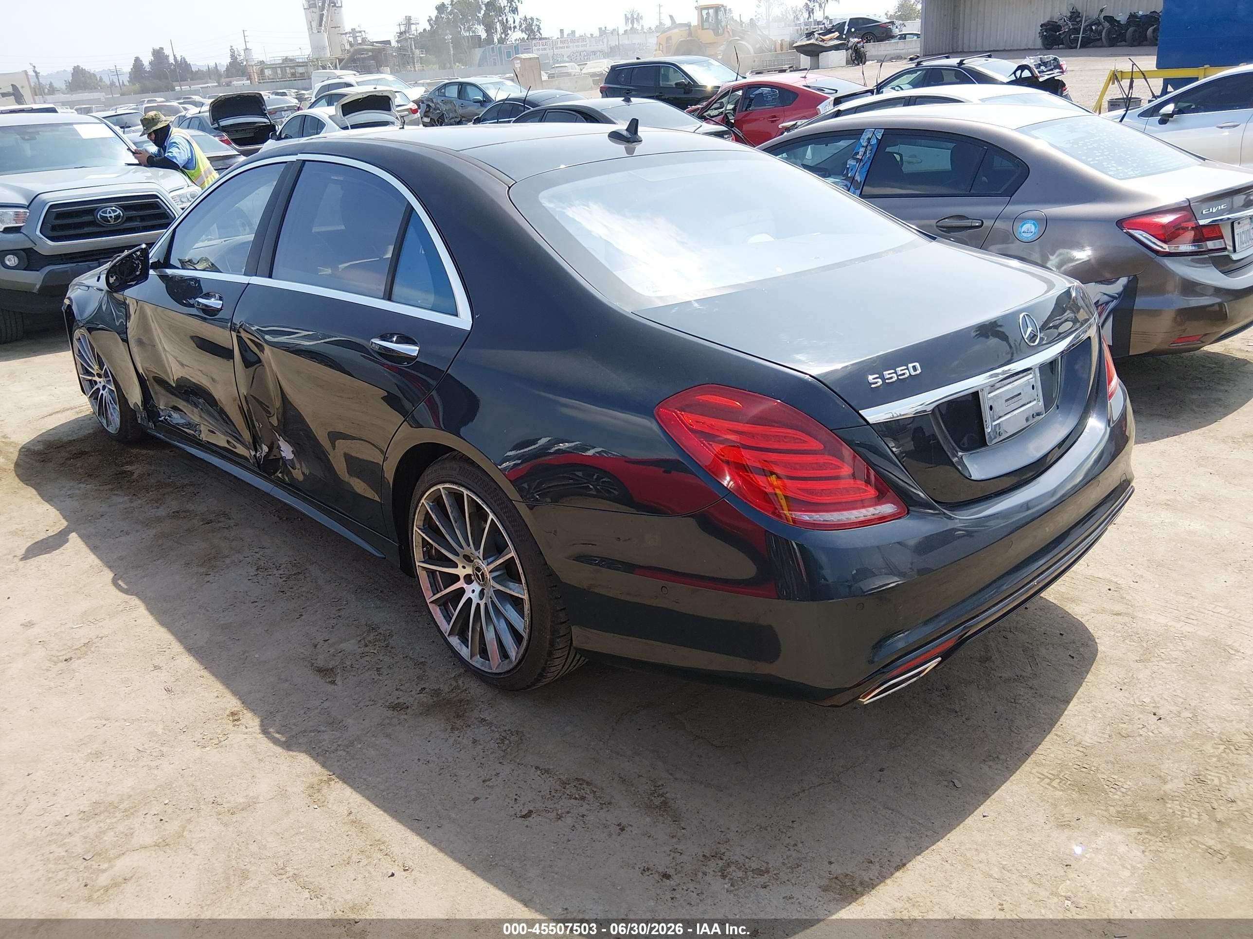 2015 Mercedes-benz S 550 Gray vin: WDDUG8CB9FA110661
