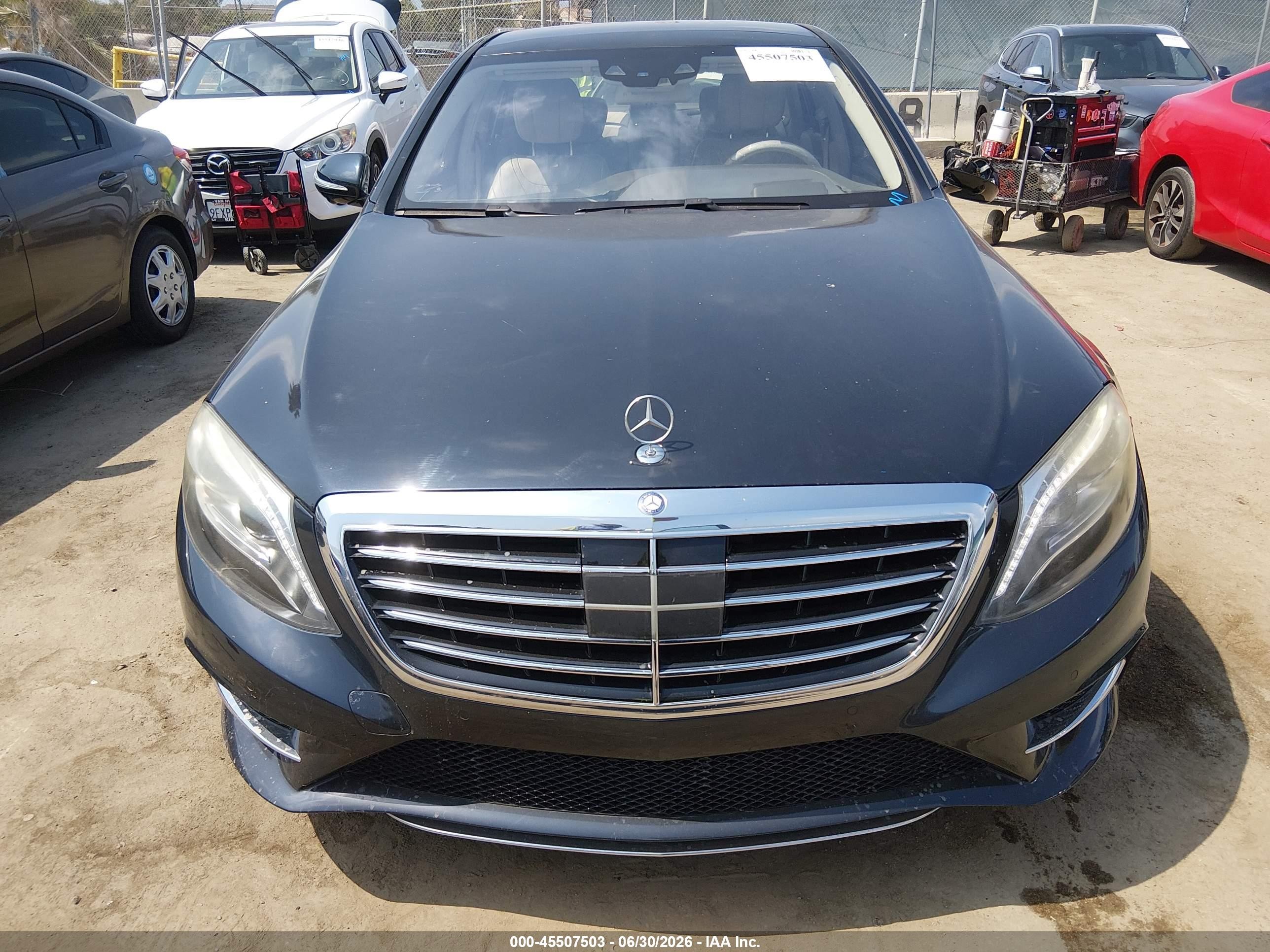2015 Mercedes-benz S 550 Gray vin: WDDUG8CB9FA110661