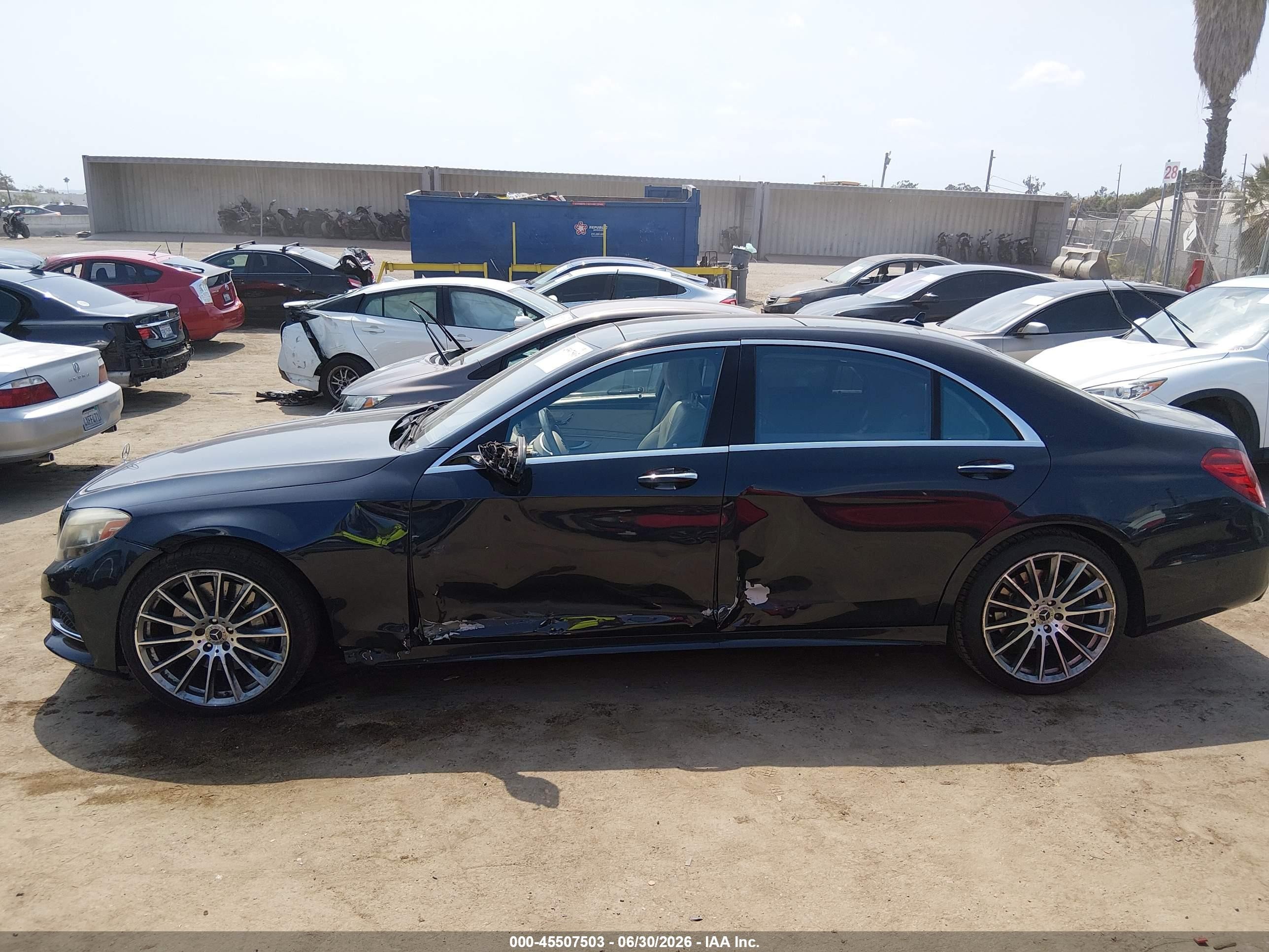 2015 Mercedes-benz S 550 Gray vin: WDDUG8CB9FA110661