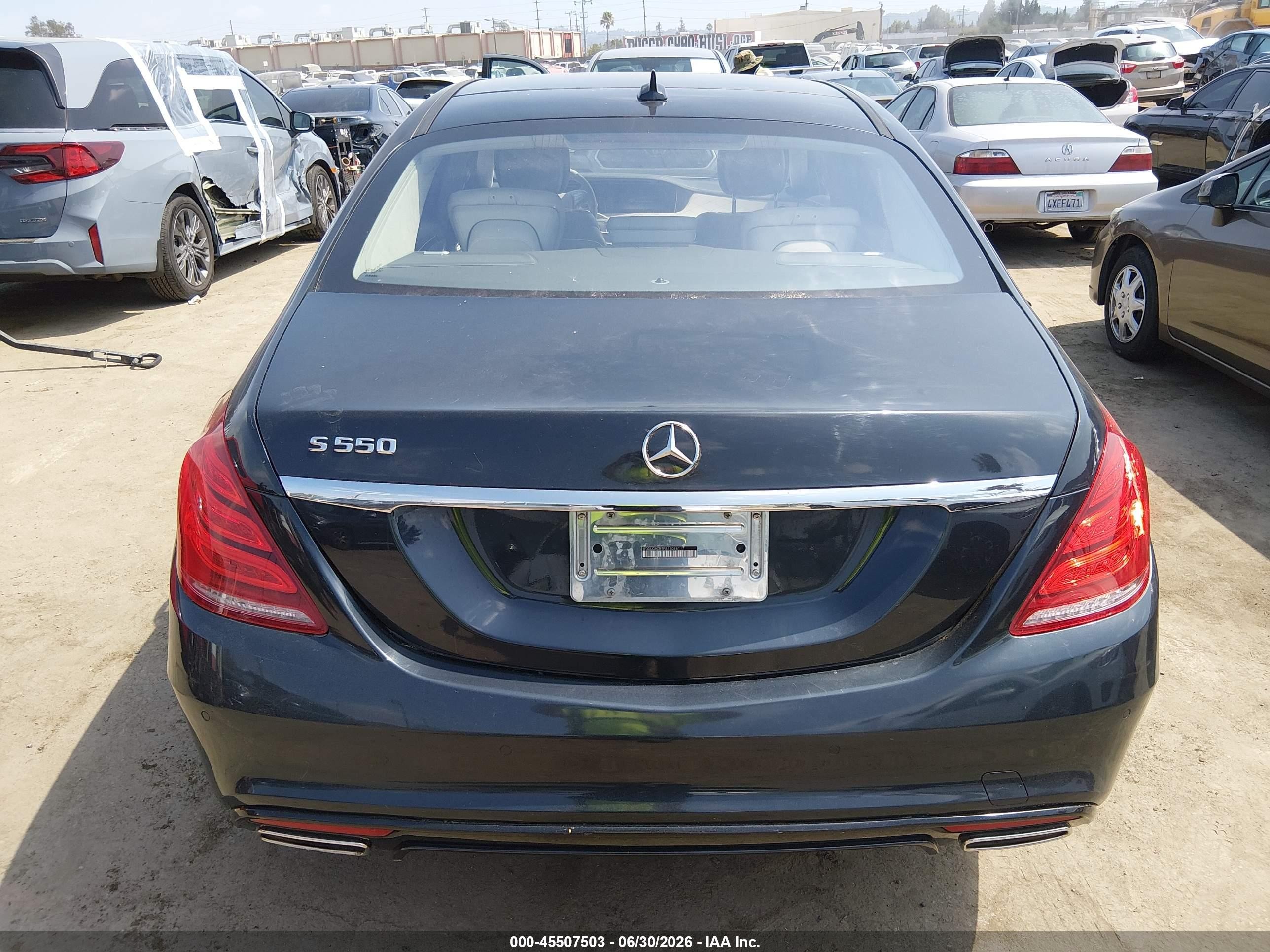 2015 Mercedes-benz S 550 Gray vin: WDDUG8CB9FA110661