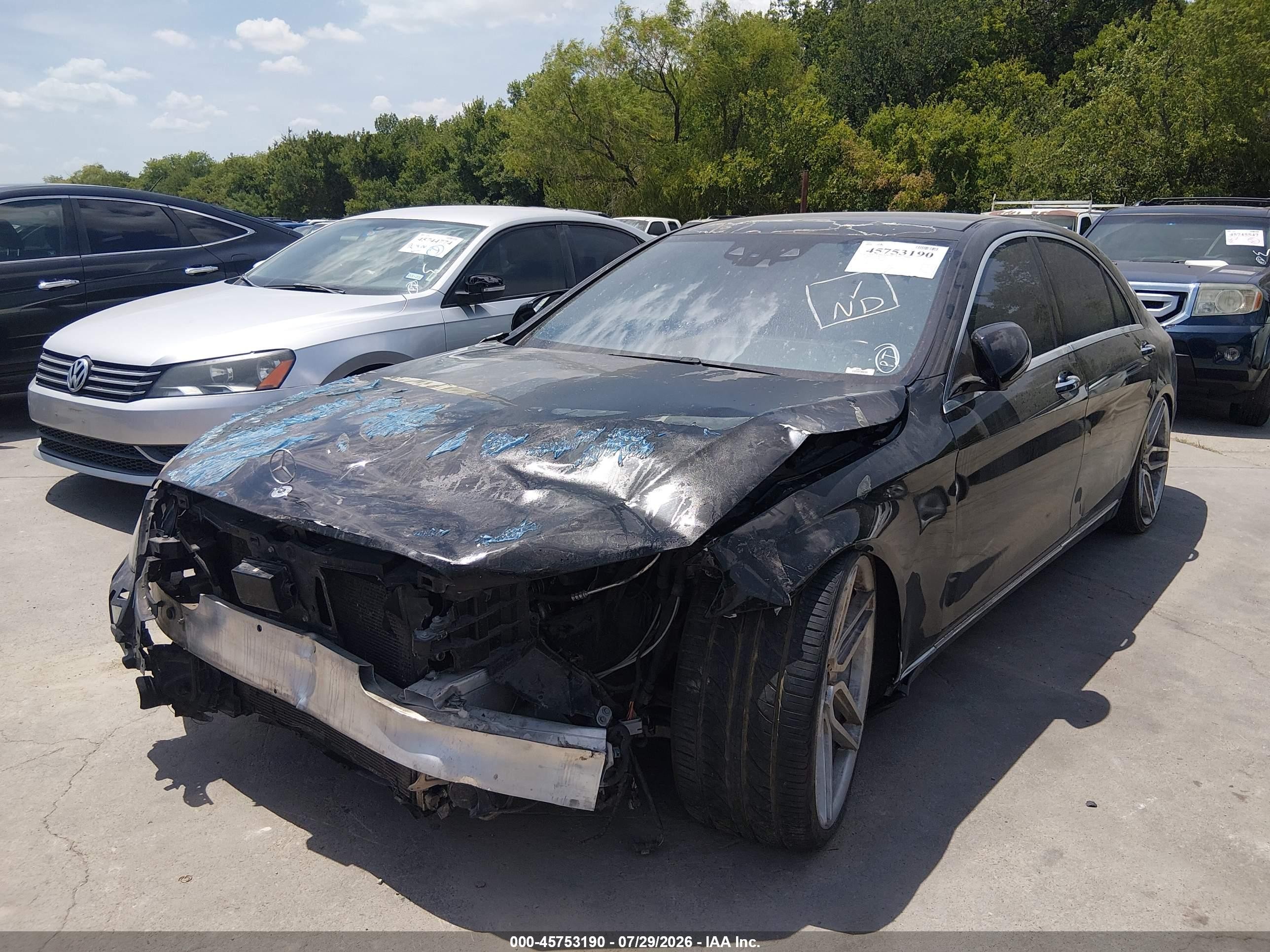 2015 Mercedes-benz S 550   Black vin: WDDUG8CB9FA113849