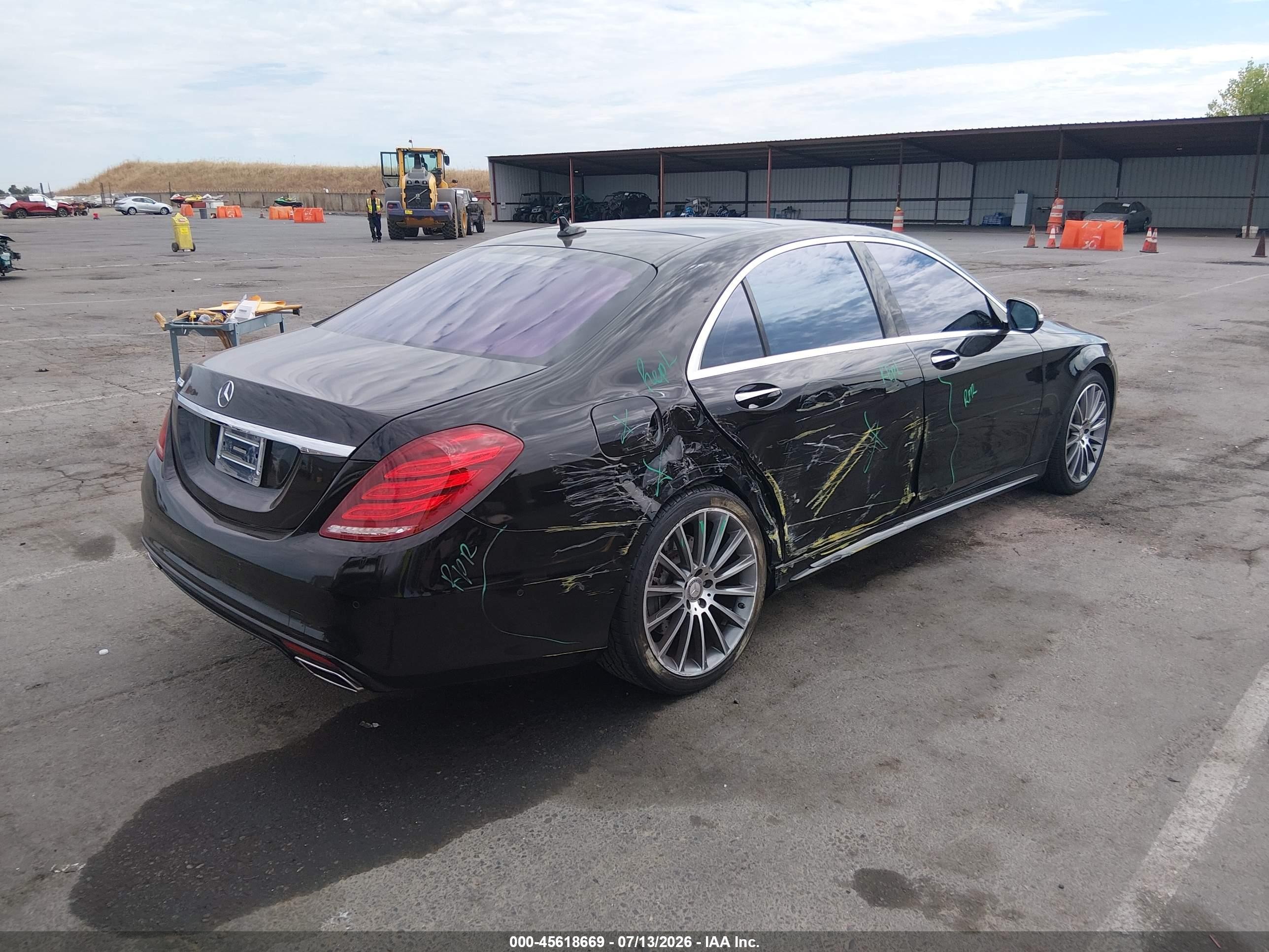 2015 Mercedes-benz S 550   Black vin: WDDUG8CB9FA144275