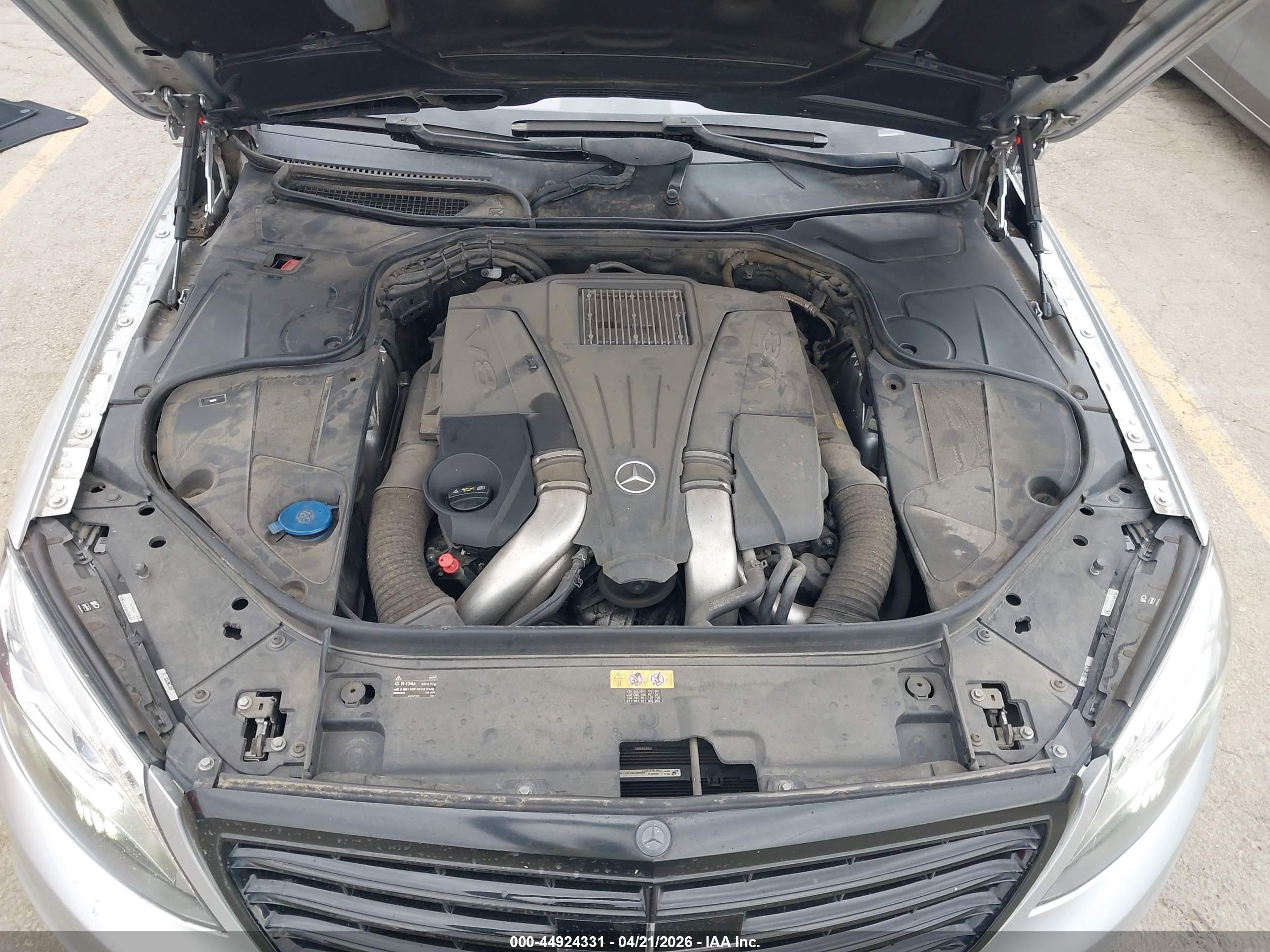 2014 Mercedes-benz S 550   Silver vin: WDDUG8CBXEA009711