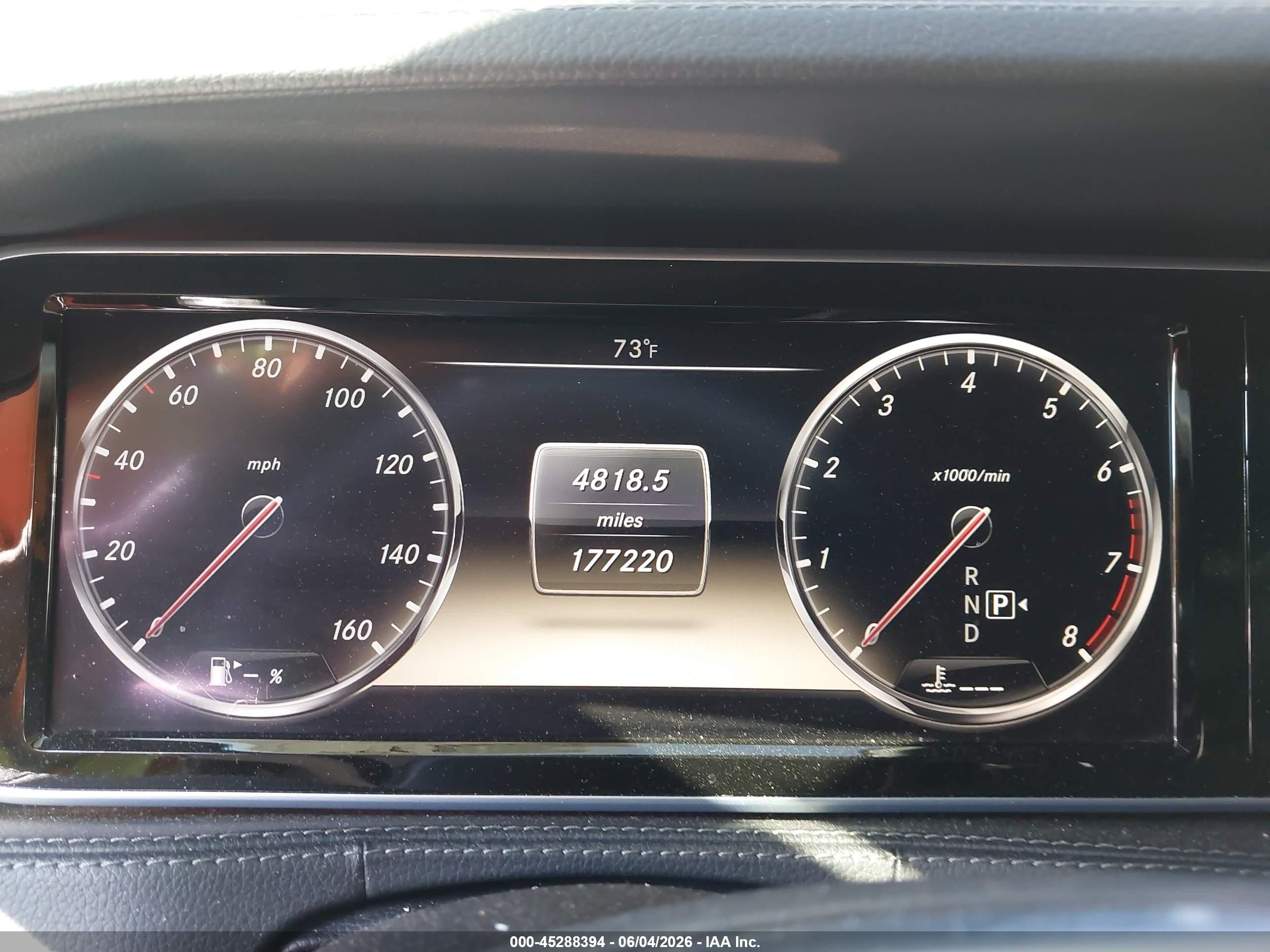 2014 Mercedes-benz S 550   White vin: WDDUG8CBXEA011572