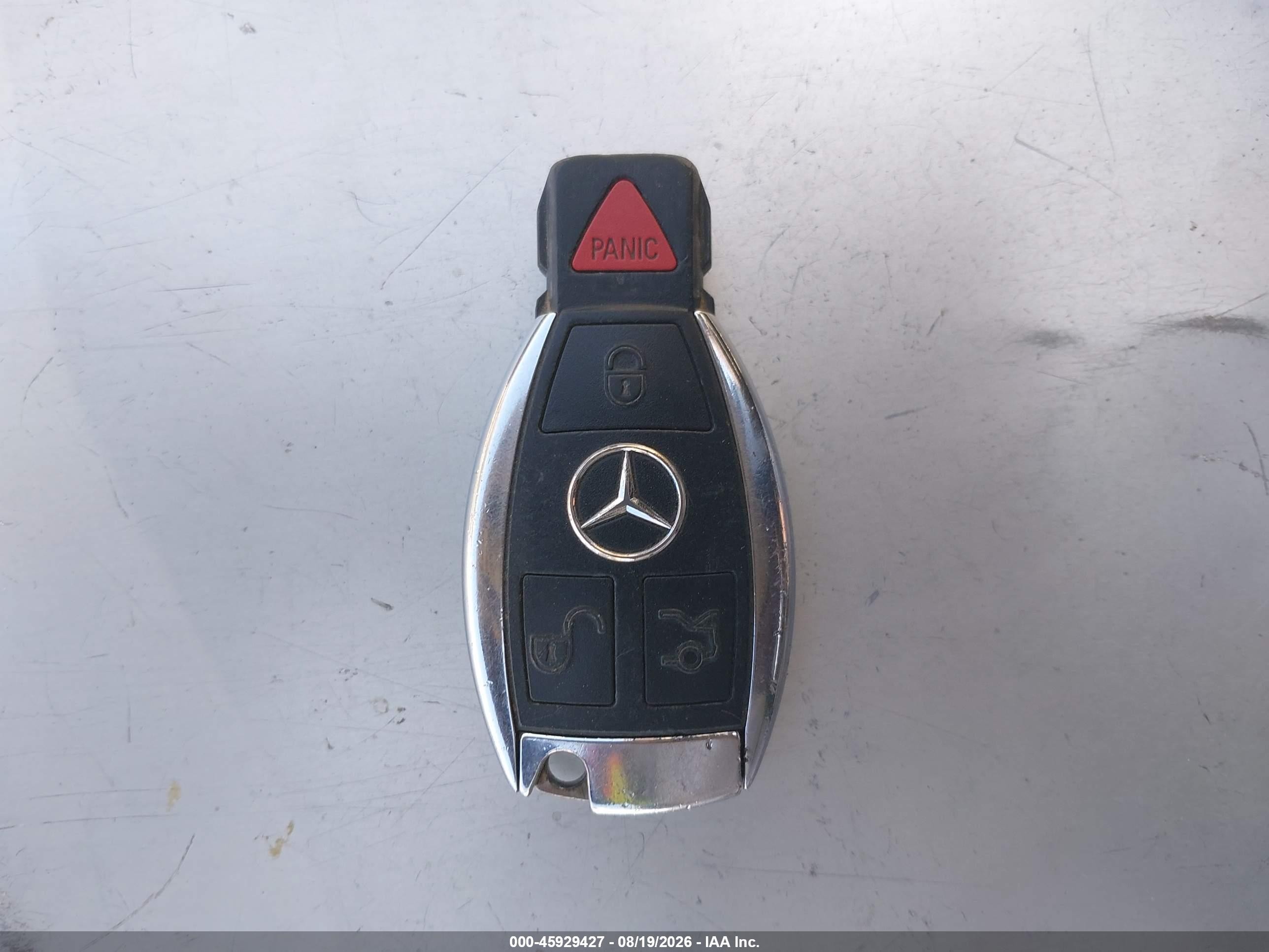 2014 Mercedes-benz S 550   Silver vin: WDDUG8CBXEA040117