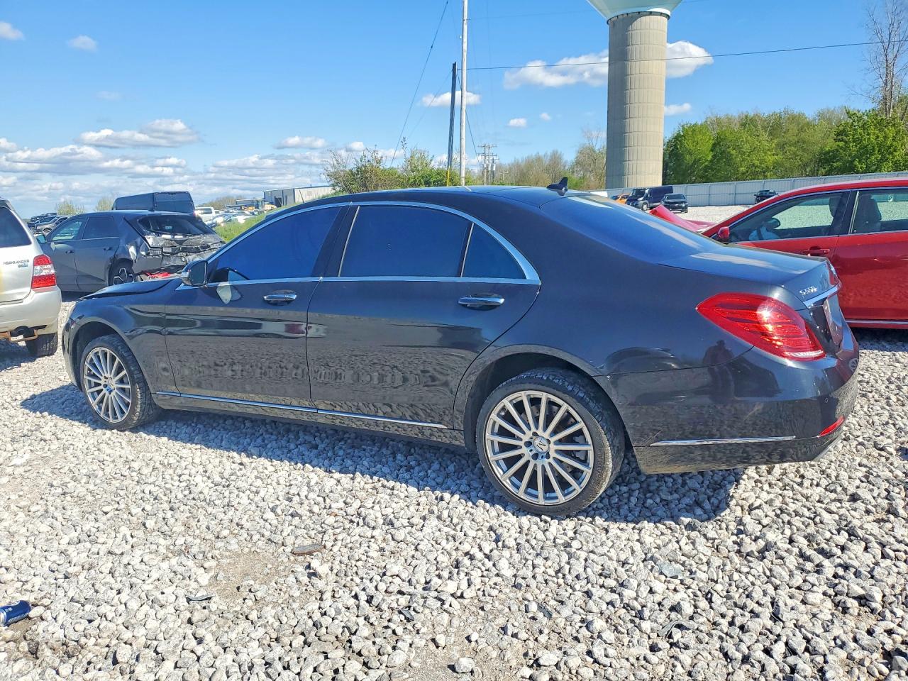 2014 Mercedes-benz S 550 Черный vin: WDDUG8CBXEA049884