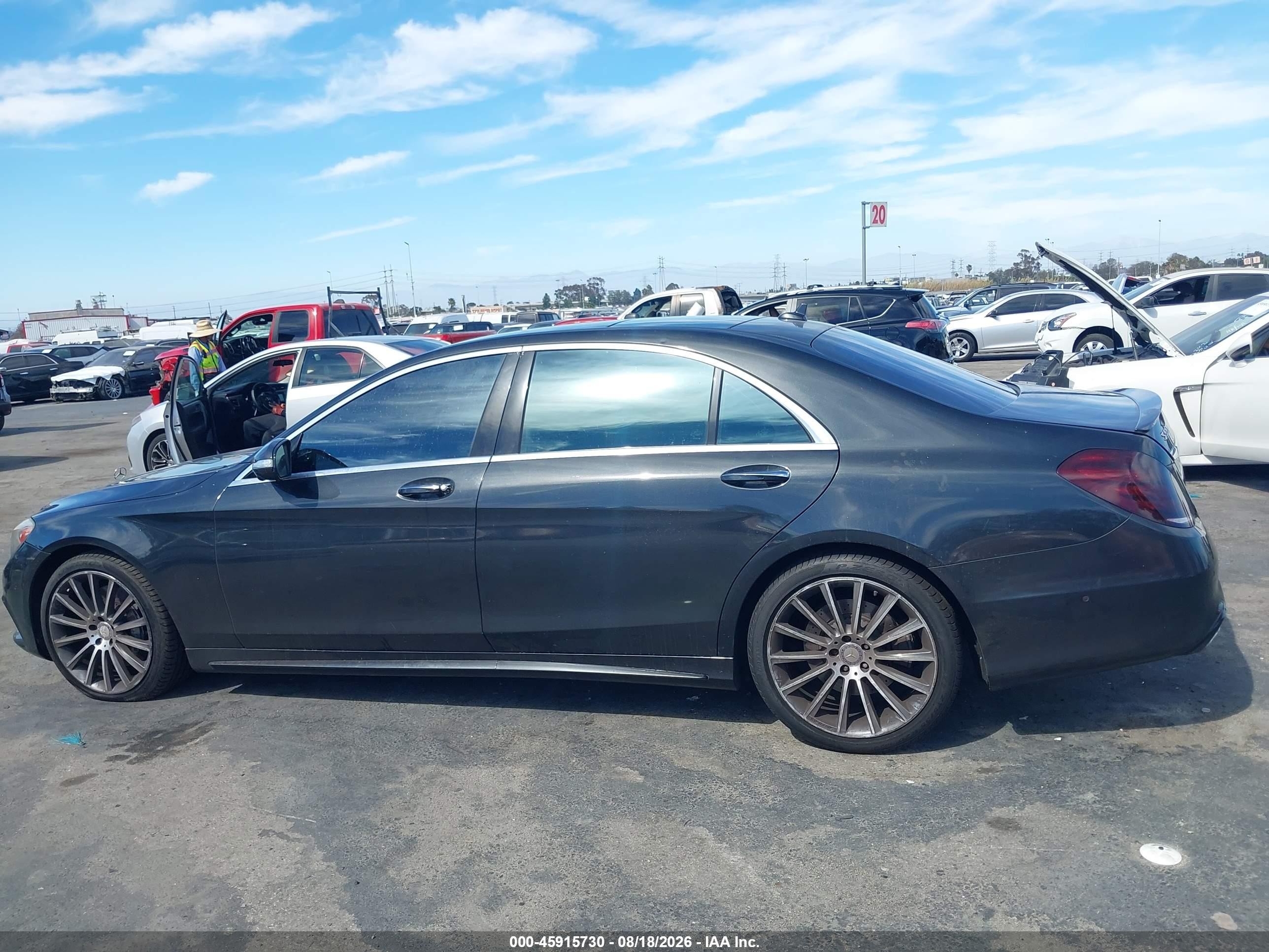 2015 Mercedes-benz S 550   Black vin: WDDUG8CBXFA169606