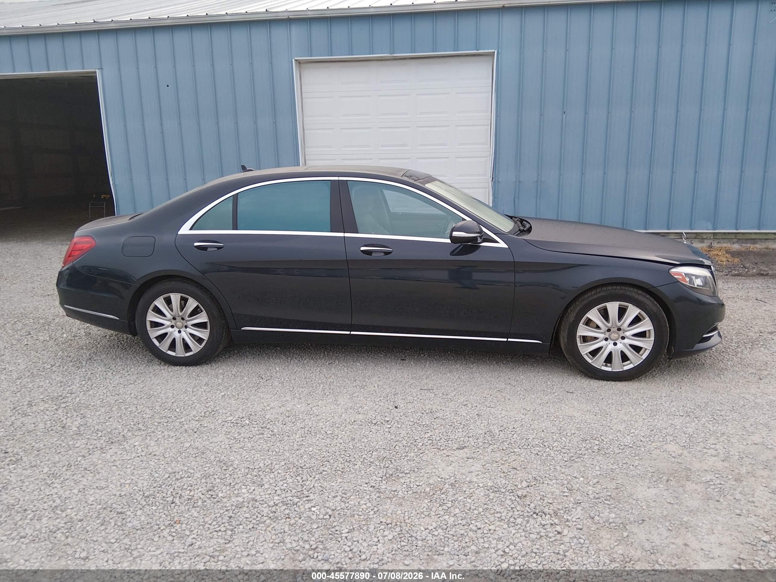 2015 Mercedes-benz S 550   Black vin: WDDUG8CBXFA170674