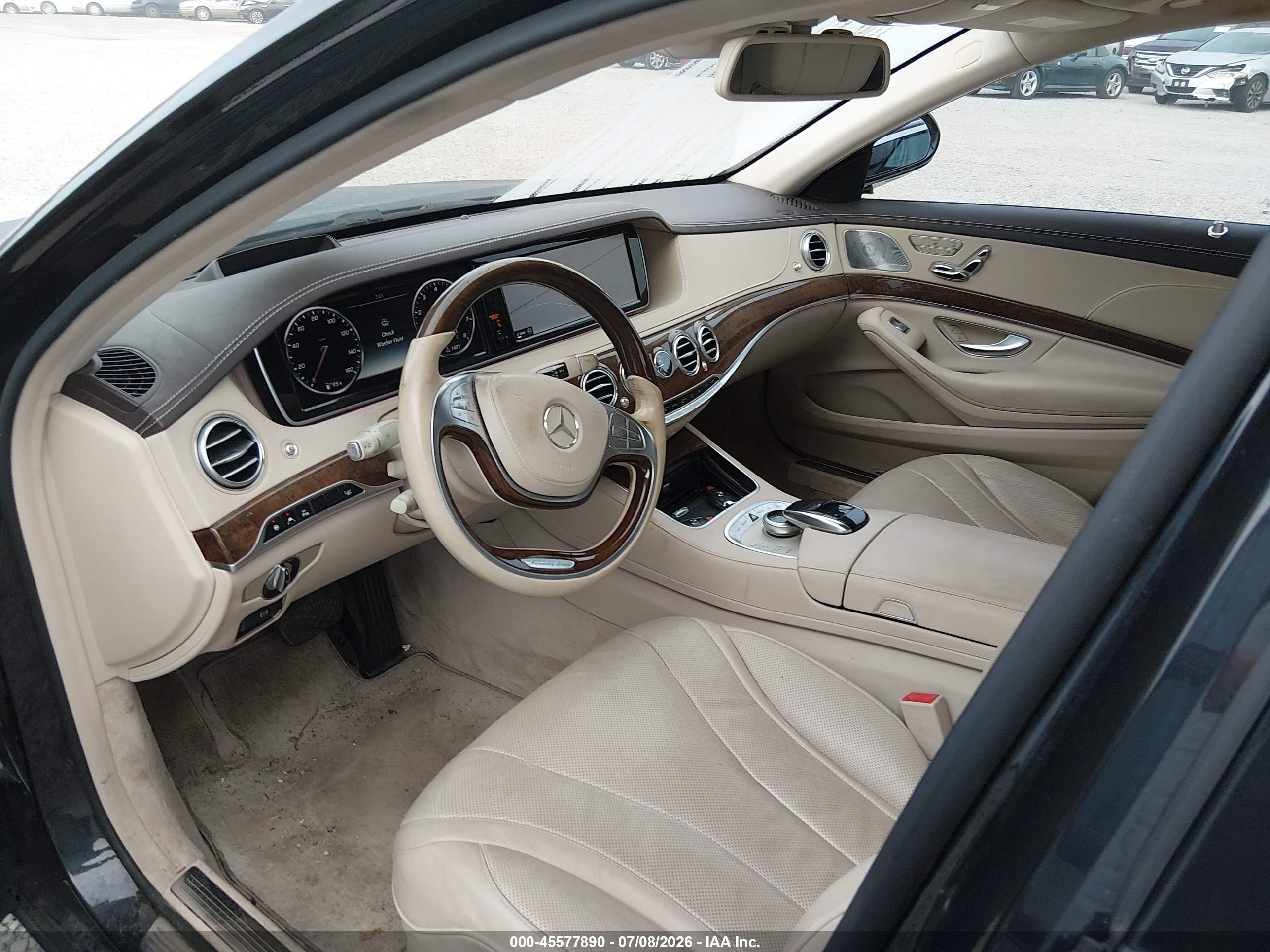 2015 Mercedes-benz S 550   Black vin: WDDUG8CBXFA170674