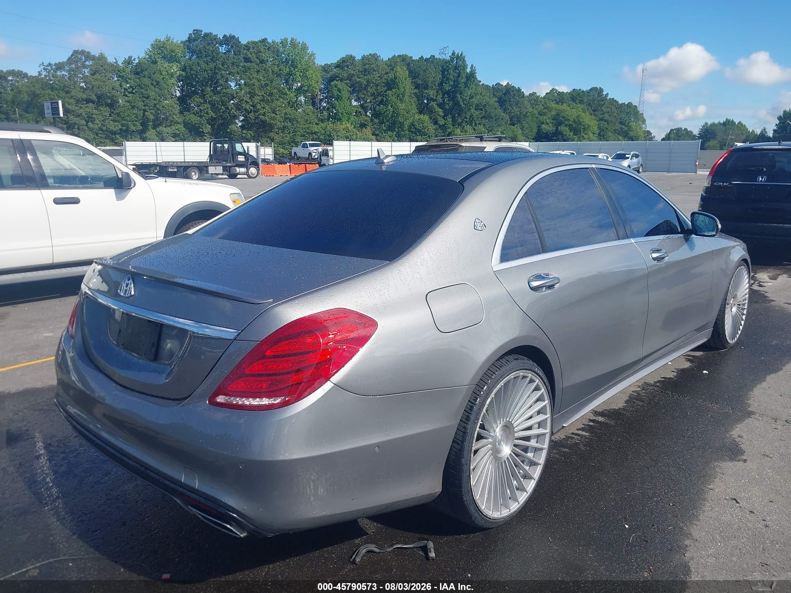 2015 Mercedes-benz S 550   Beige vin: WDDUG8CBXFA183540