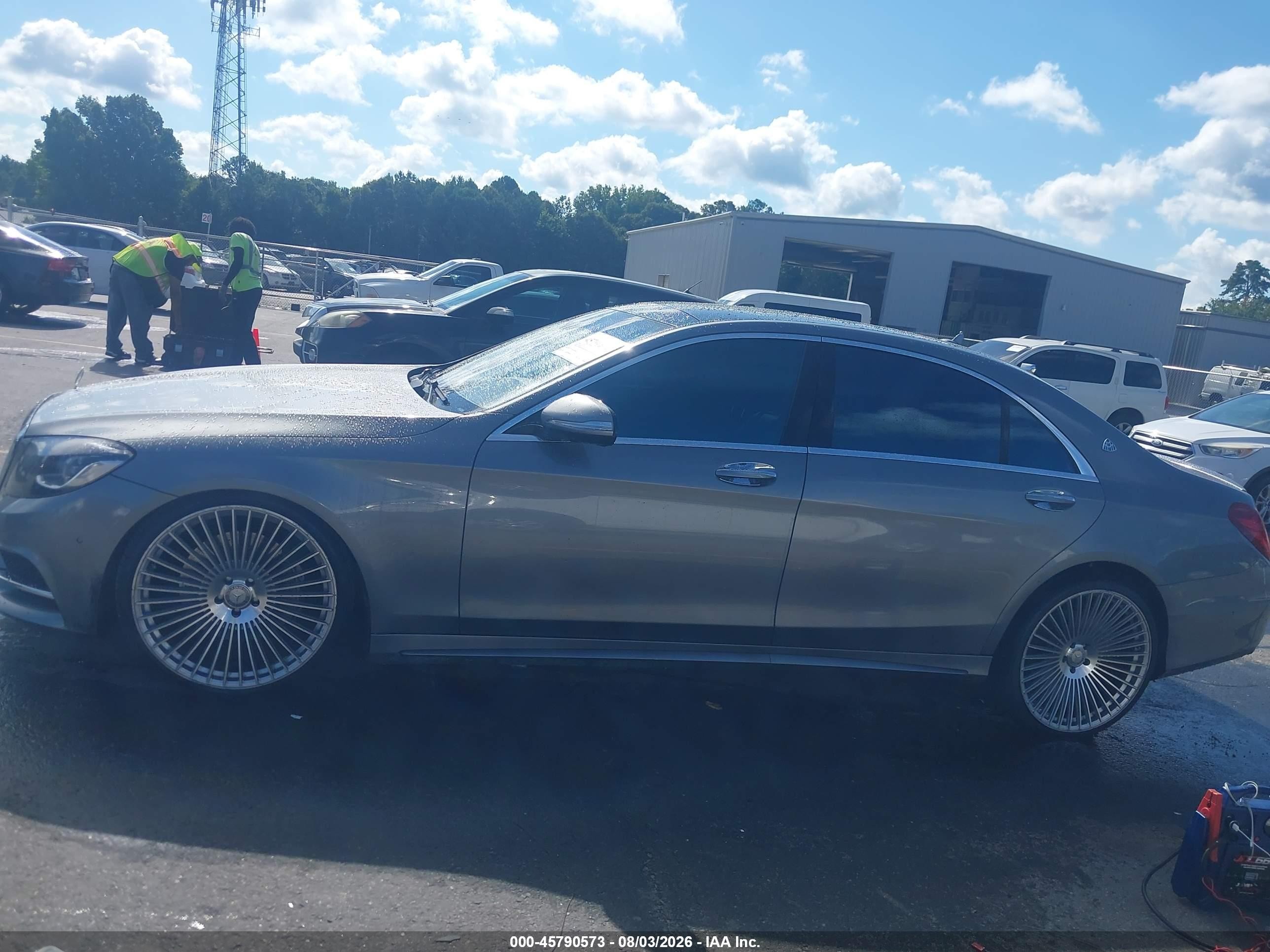 2015 Mercedes-benz S 550   Beige vin: WDDUG8CBXFA183540