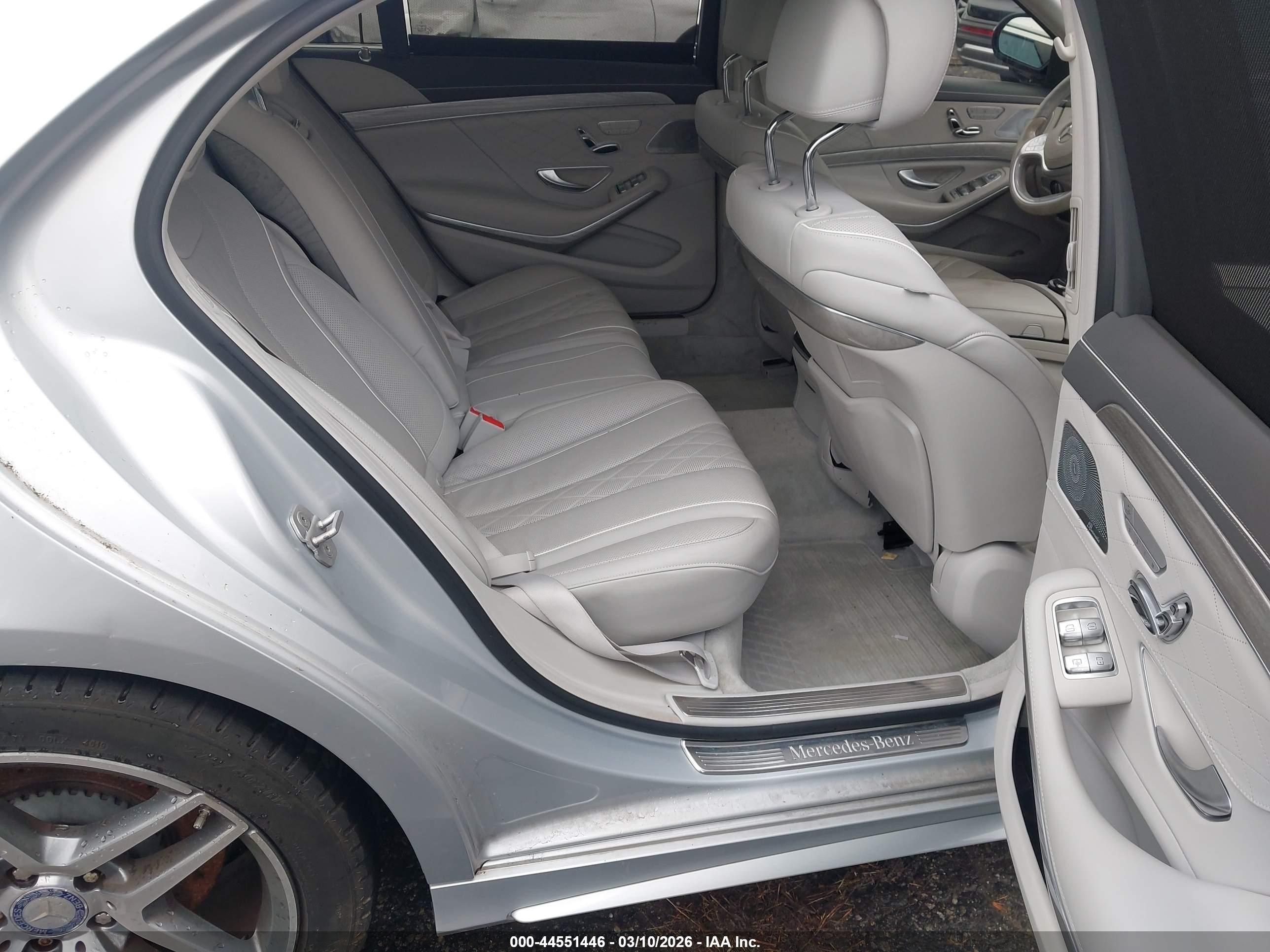2015 Mercedes-benz S 550   Silver vin: WDDUG8CBXFA185028