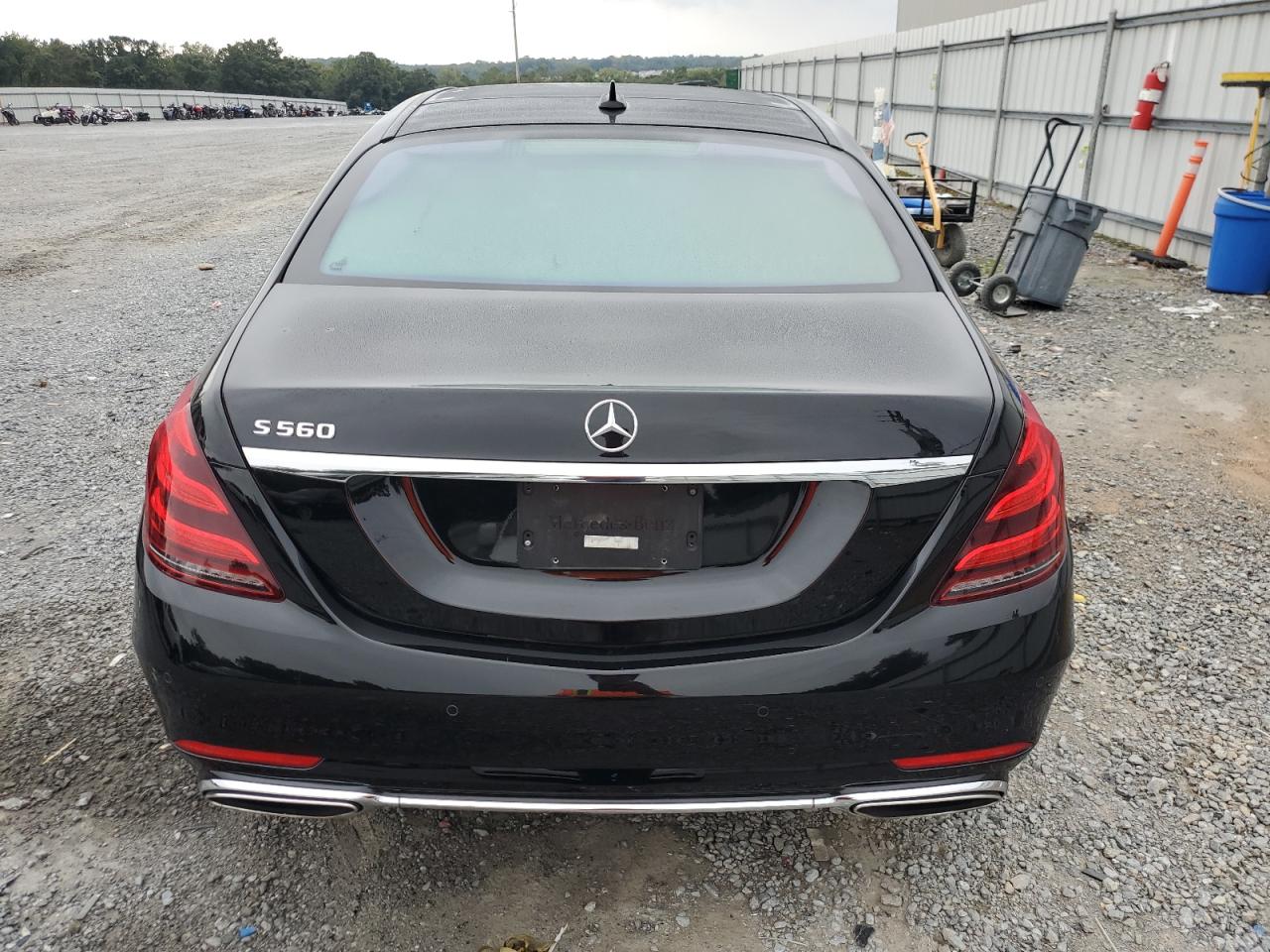 2018 Mercedes-benz S 560 Black vin: WDDUG8DB9JA383879