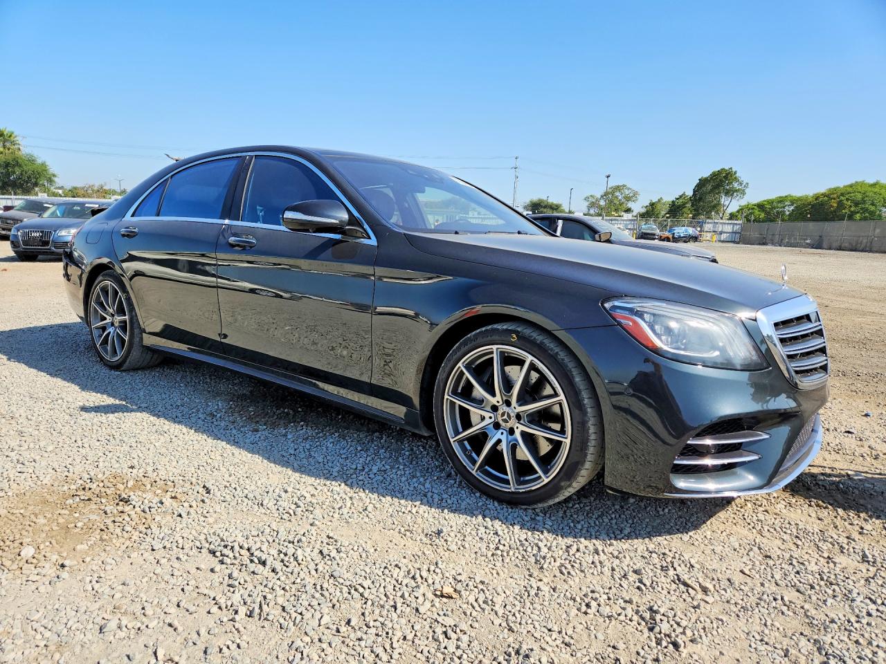 2018 Mercedes-benz S 560 Charcoal vin: WDDUG8DBXJA401015