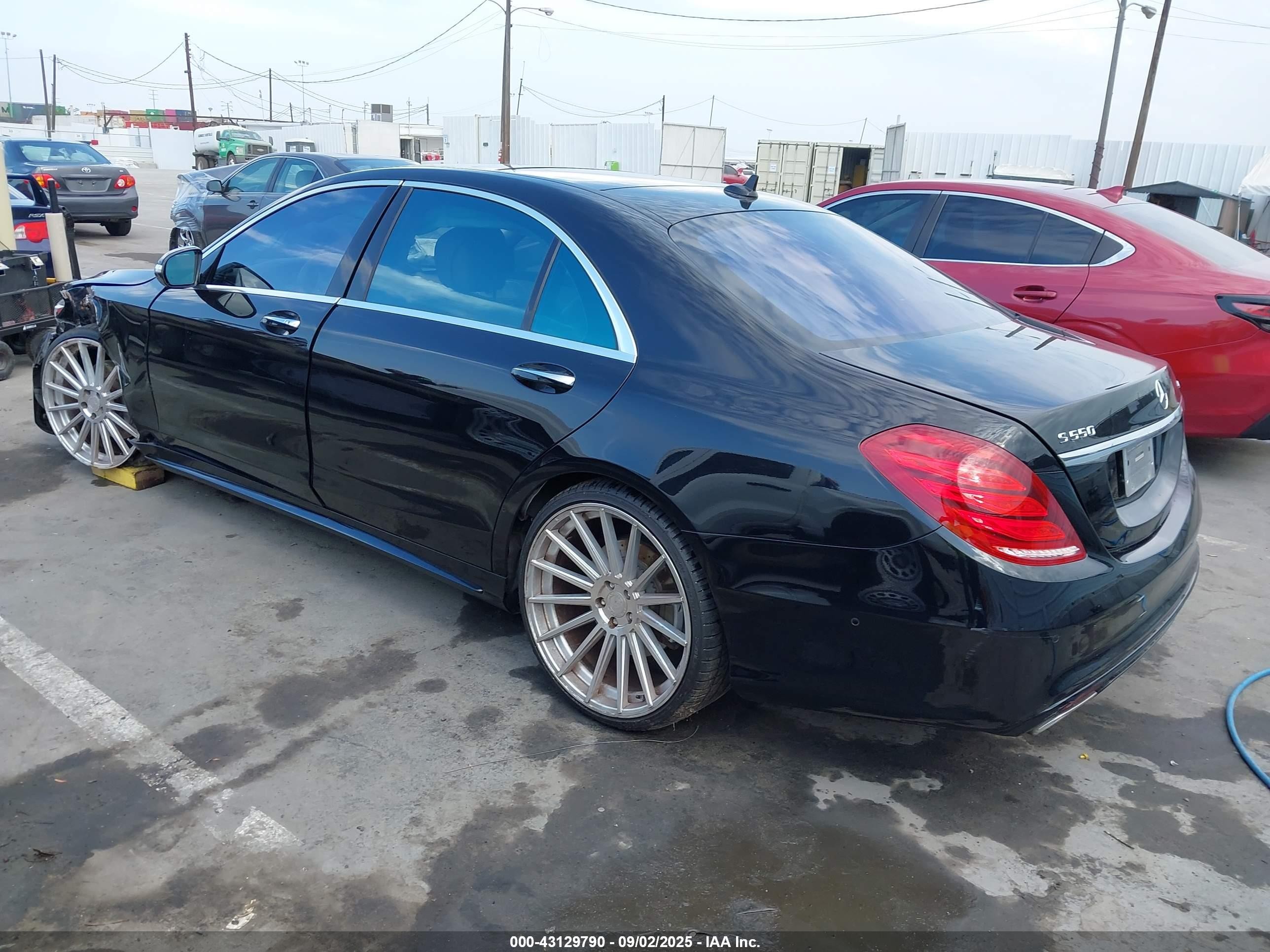 2014 Mercedes-benz S 550 4matic Черный vin: WDDUG8FB0EA053695