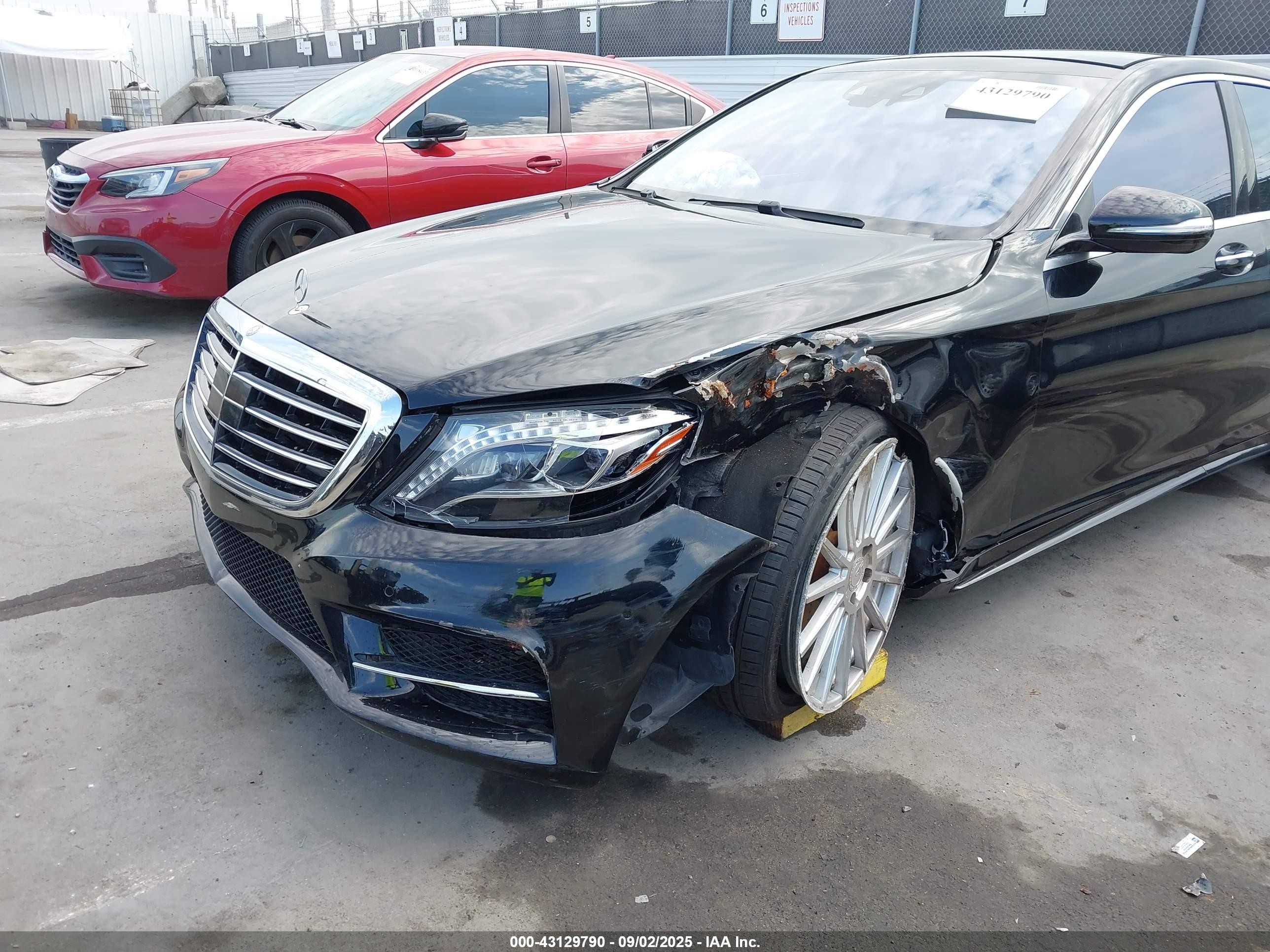 2014 Mercedes-benz S 550 4matic Черный vin: WDDUG8FB0EA053695