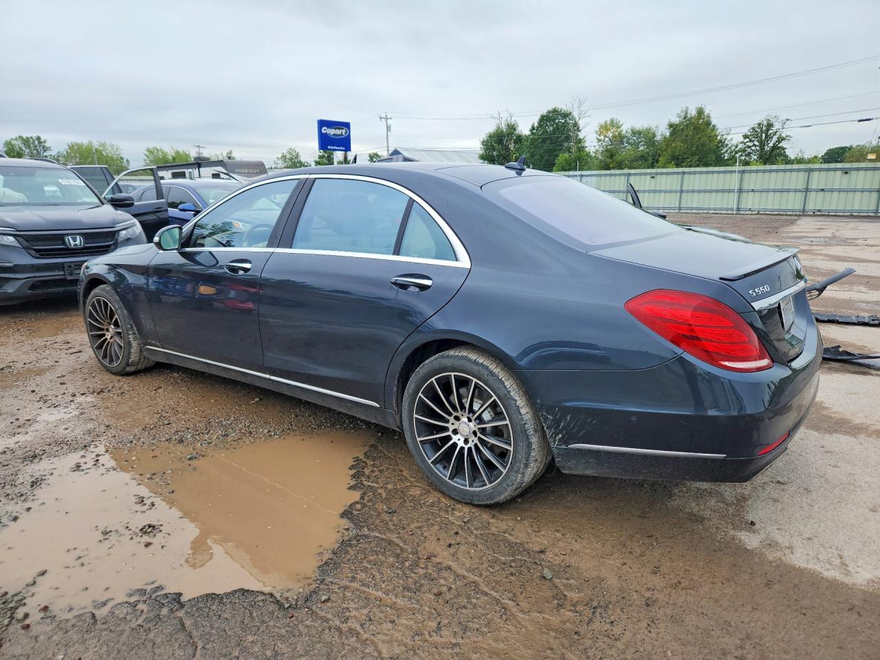 2015 Mercedes-benz S 550 4matic Blue vin: WDDUG8FB0FA084477