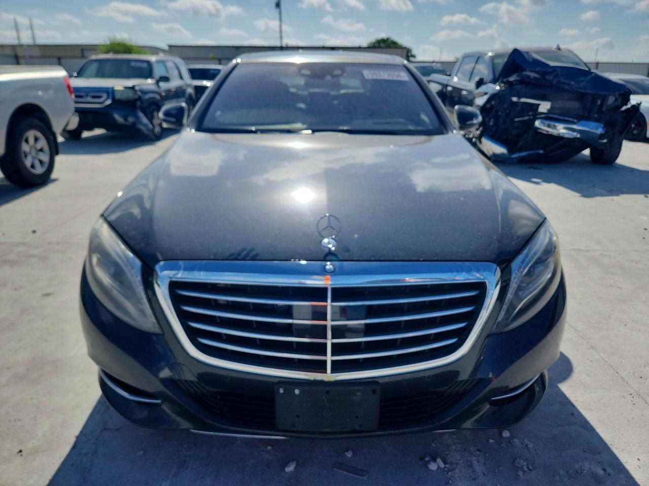 2015 Mercedes-benz S 550 4matic Charcoal vin: WDDUG8FB0FA158531