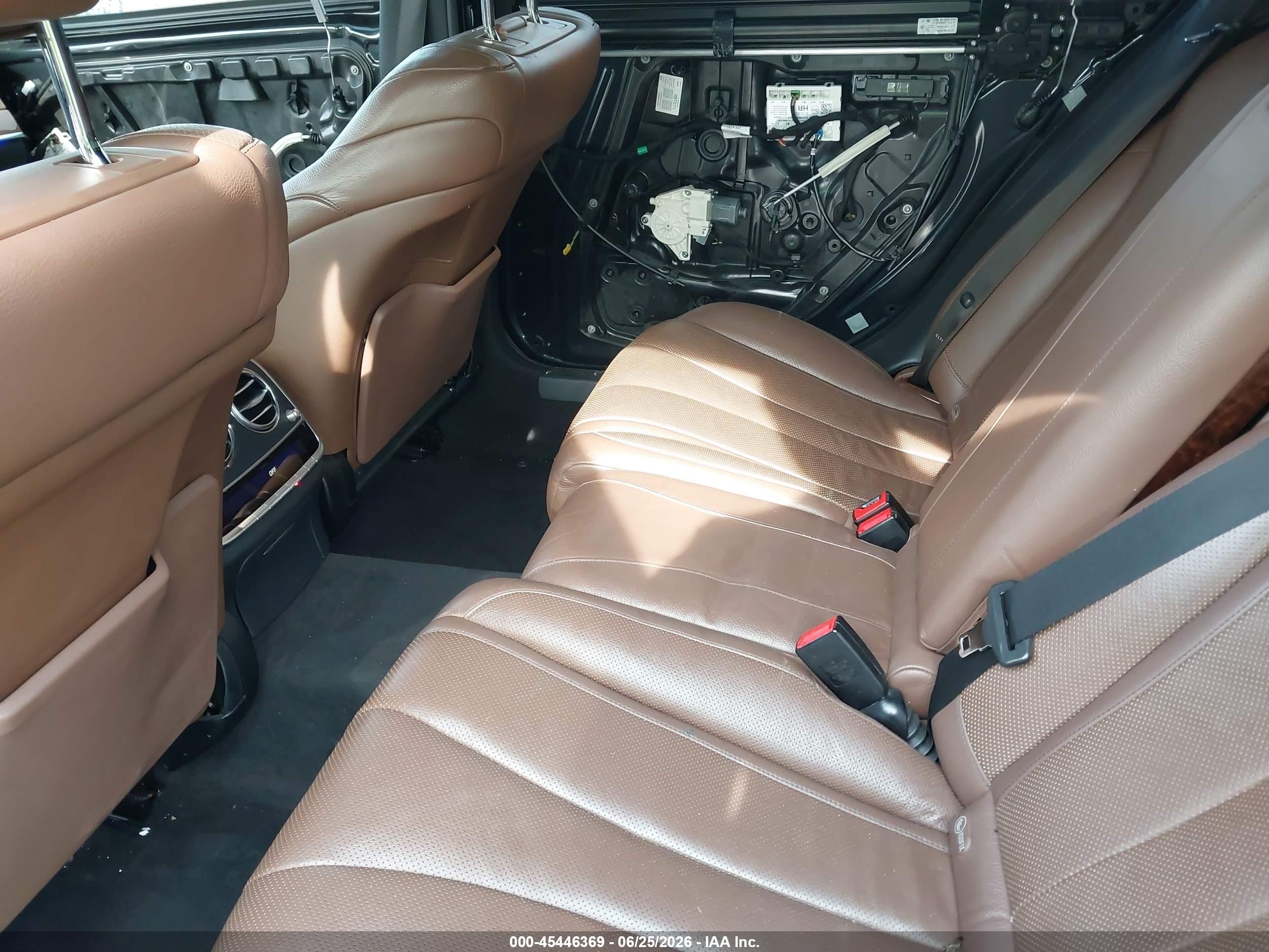 2015 Mercedes-benz S 550 4matic Black vin: WDDUG8FB0FA163082