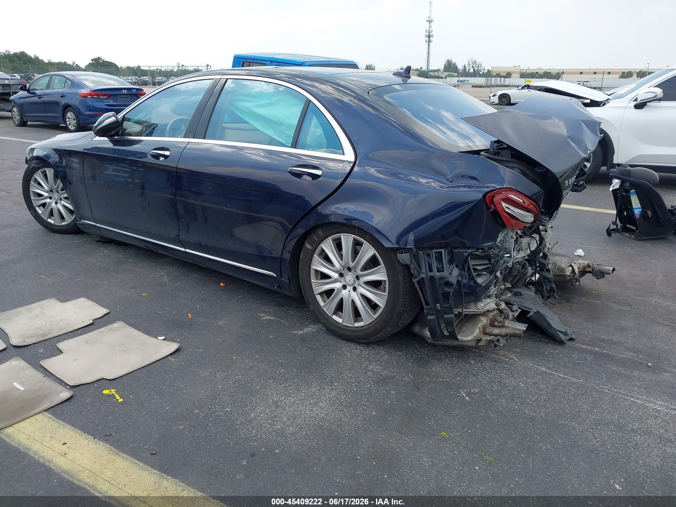 2014 Mercedes-benz S 550 4matic Blue vin: WDDUG8FB1EA061708