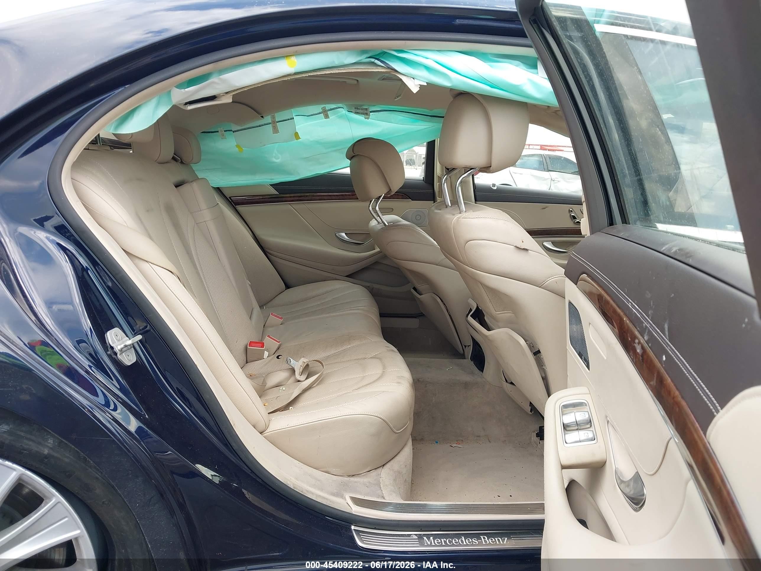 2014 Mercedes-benz S 550 4matic Blue vin: WDDUG8FB1EA061708