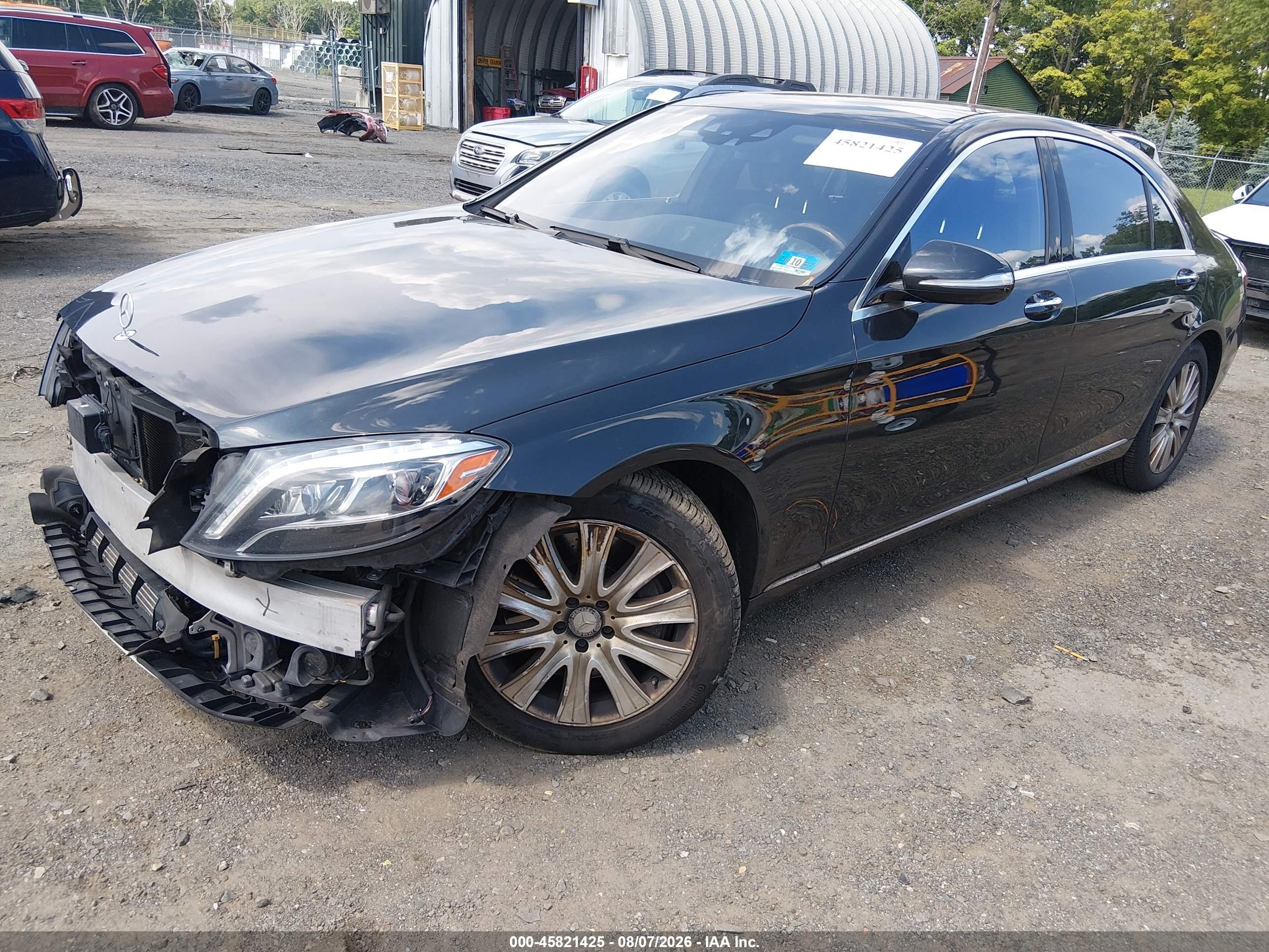 2015 Mercedes-benz S 550 4matic Черный vin: WDDUG8FB1FA125439