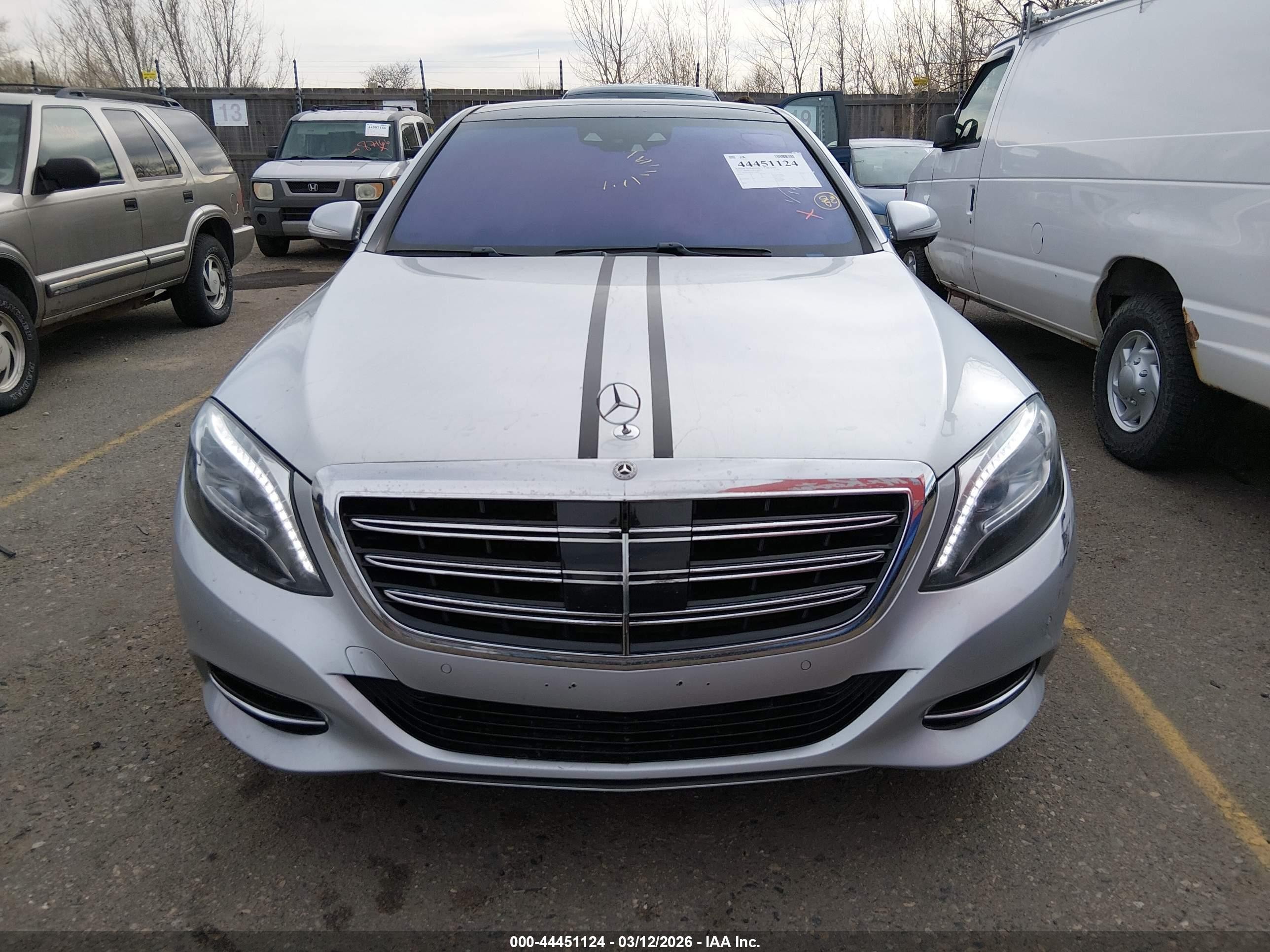 2015 Mercedes-benz S 550 4matic Silver vin: WDDUG8FB1FA184877