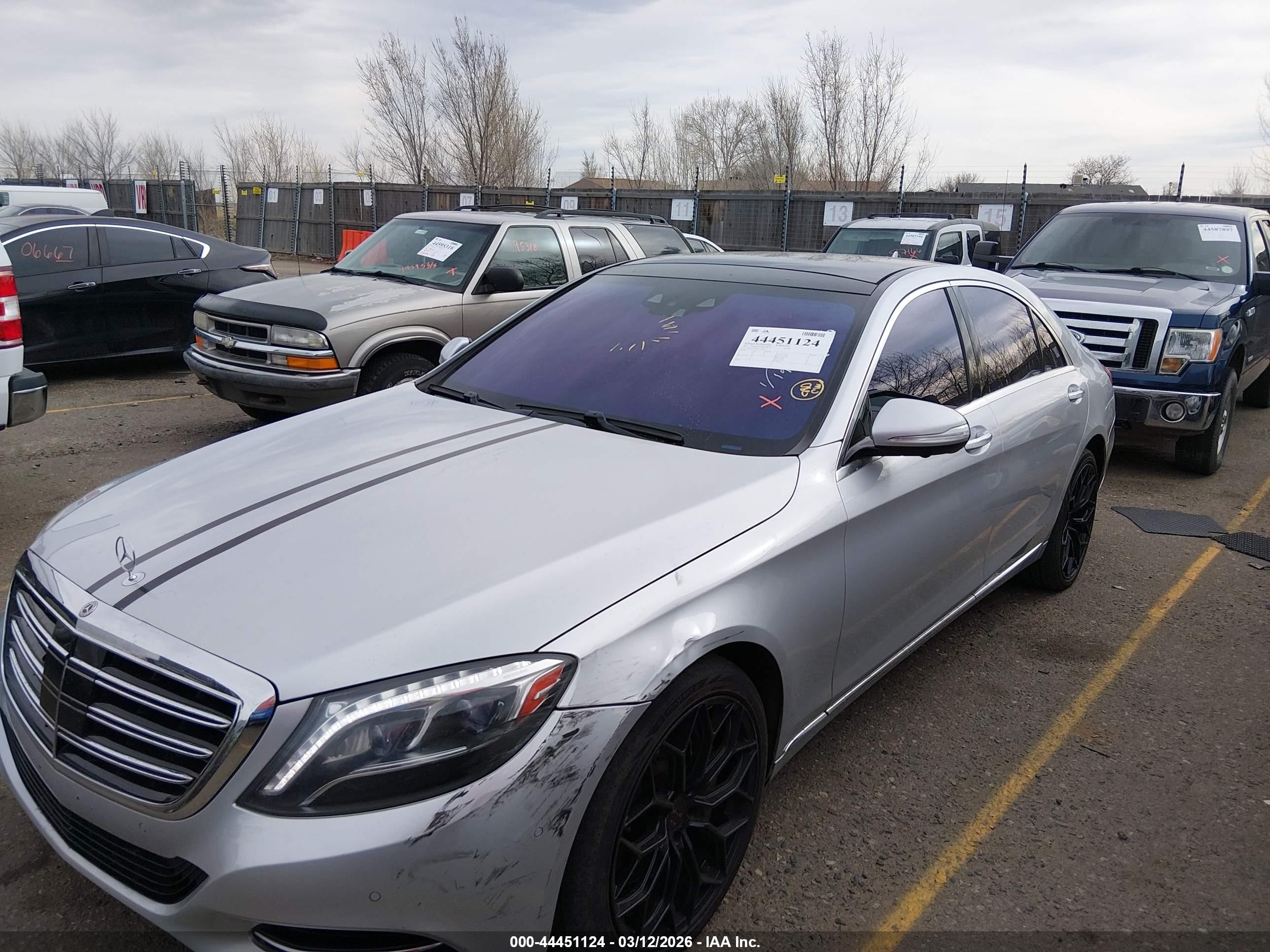 2015 Mercedes-benz S 550 4matic Silver vin: WDDUG8FB1FA184877