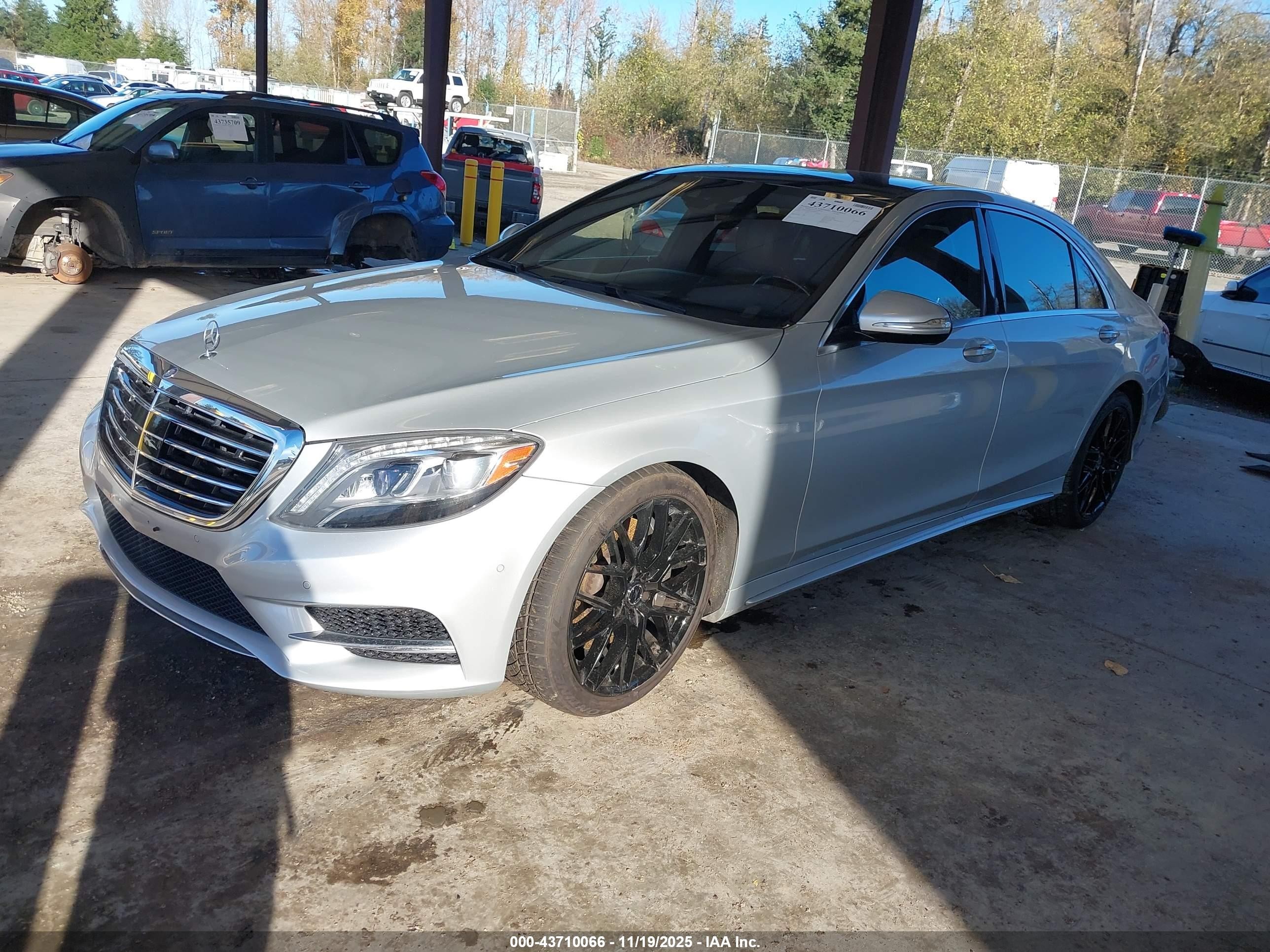 2014 Mercedes-benz S 550 4matic Silver vin: WDDUG8FB2EA065945