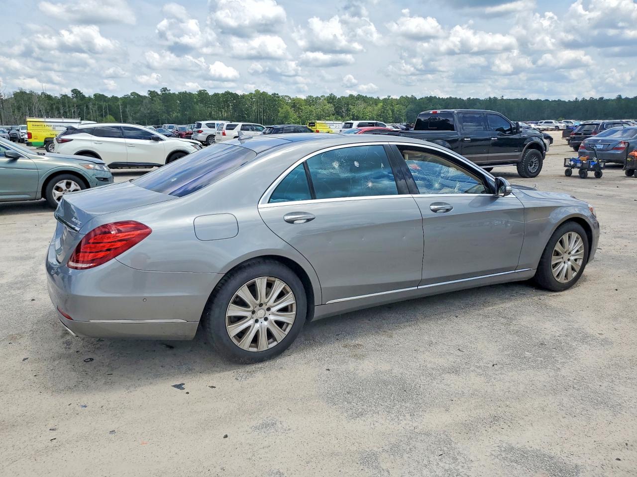 2015 Mercedes-benz S 550 4matic Gray vin: WDDUG8FB2FA094461