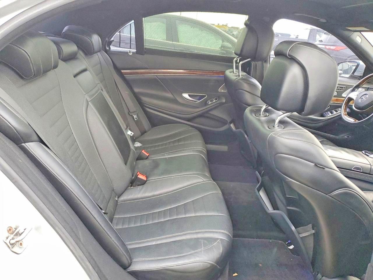 2015 Mercedes-benz S 550 4matic Silver vin: WDDUG8FB2FA105118