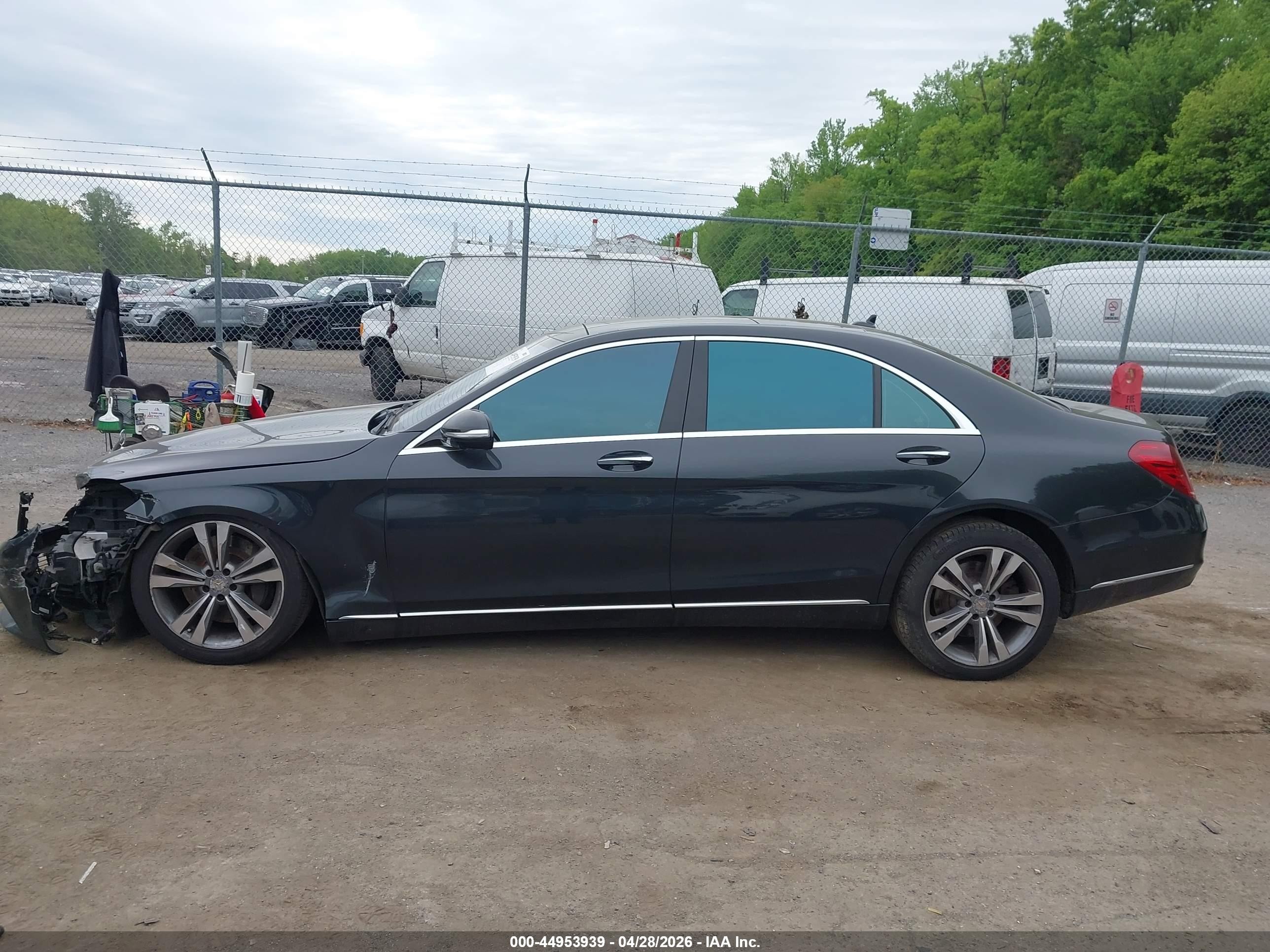 2015 Mercedes-benz S 550 4matic Black vin: WDDUG8FB2FA113056